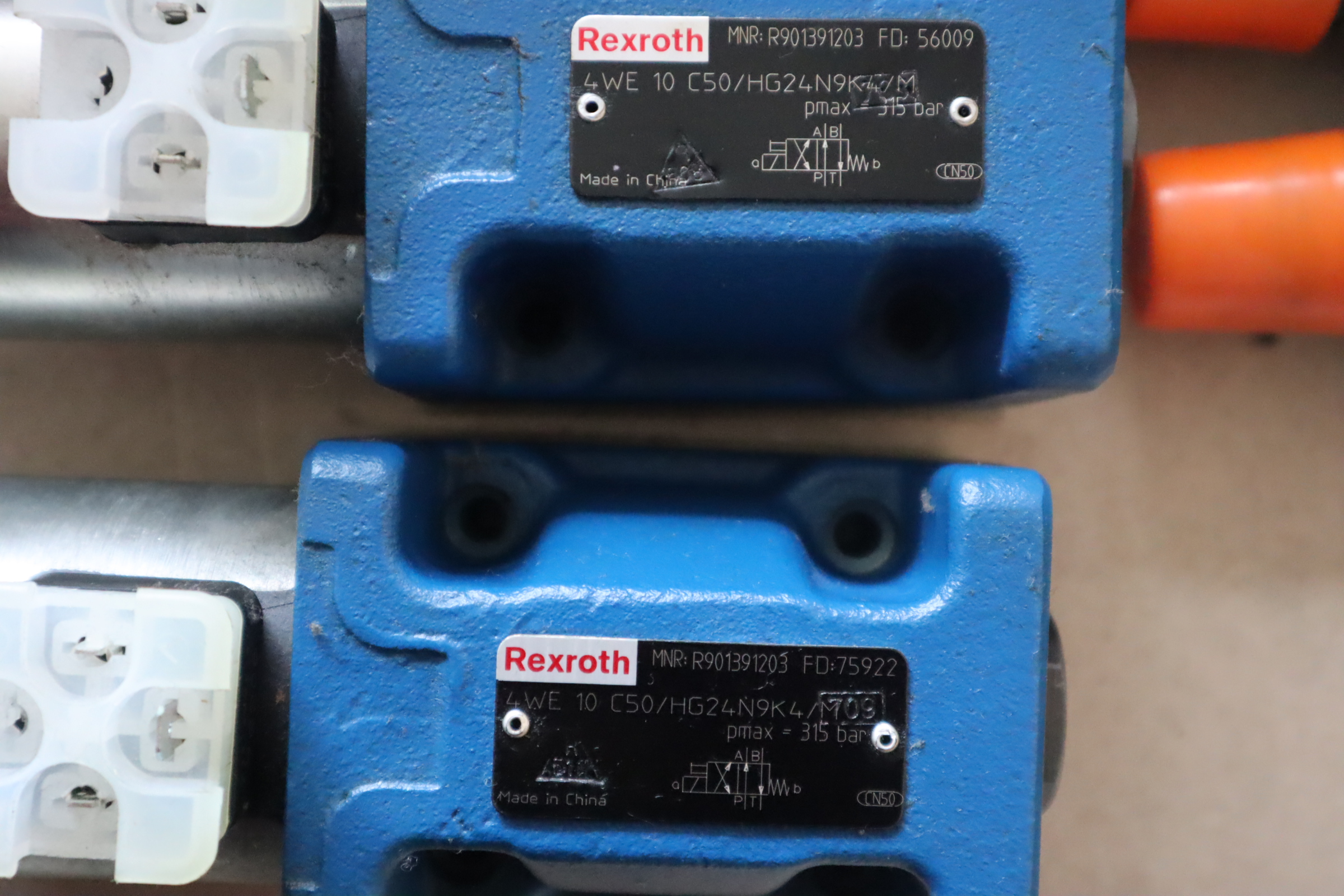 4WE10C50/HG24N9K4/M R901391203 4WE10C51/HG24N9K4/M REXROTH阀