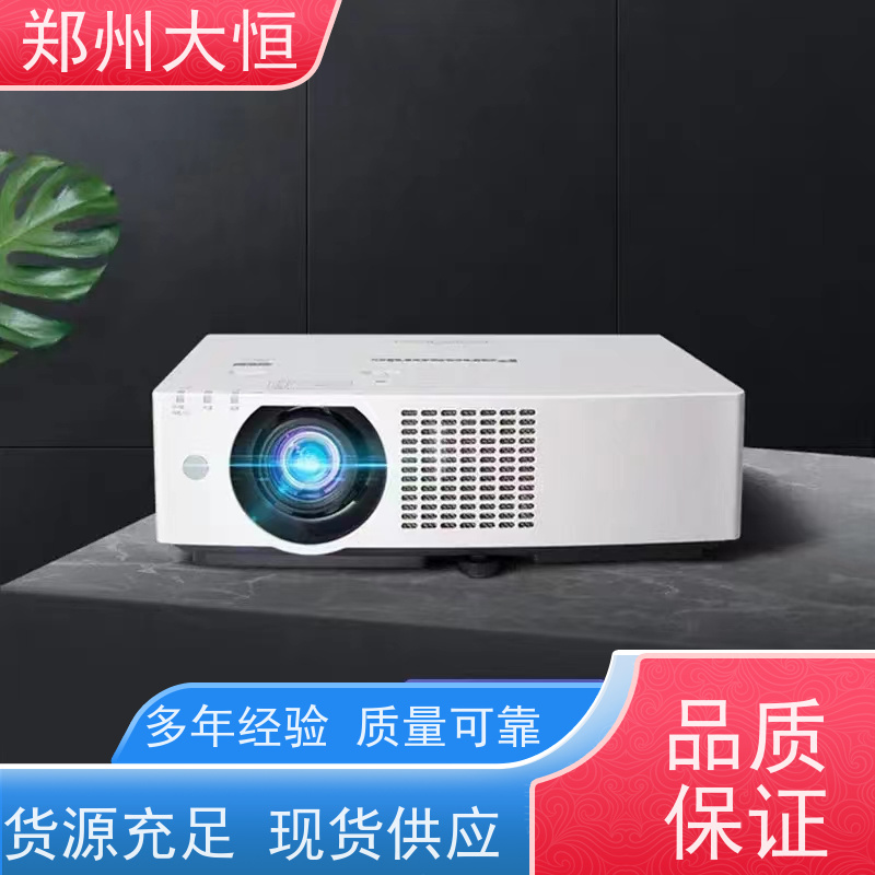 爱普生 21000流明，分辨率1920*1200 松下投影机