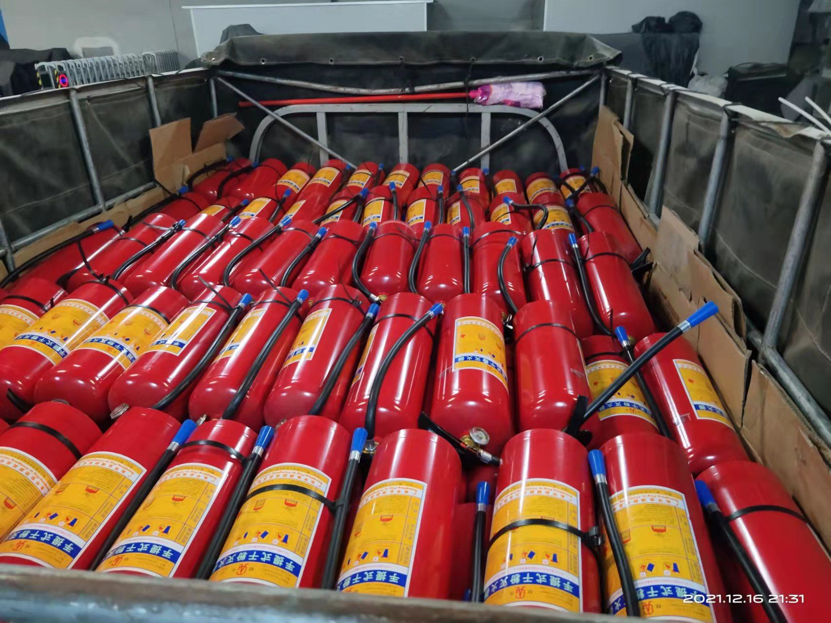 干粉灭火器回收 废旧消防器材收购 专业团队 诚实可靠