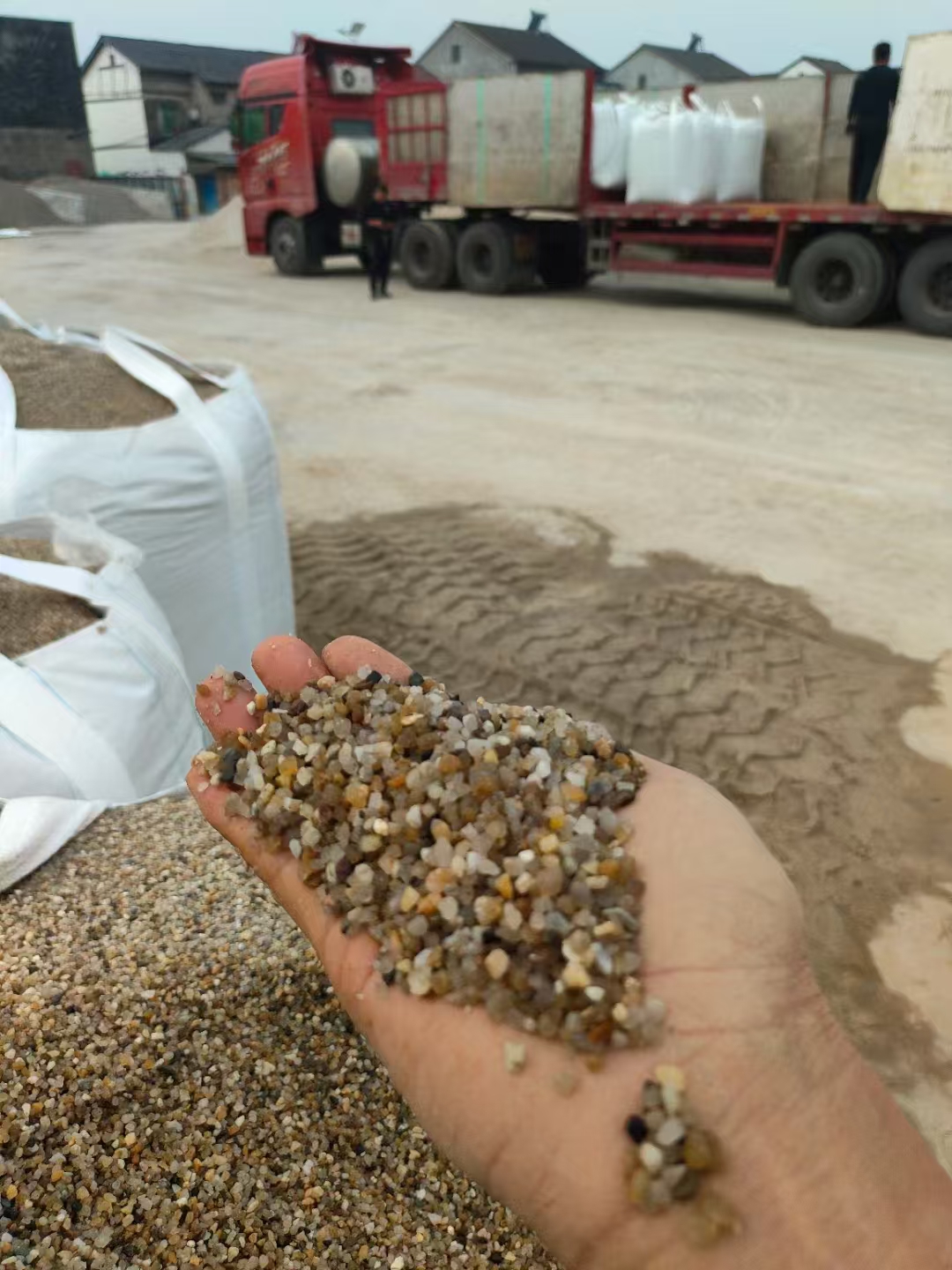 巴音尉犁海沙填海造地4-8mm