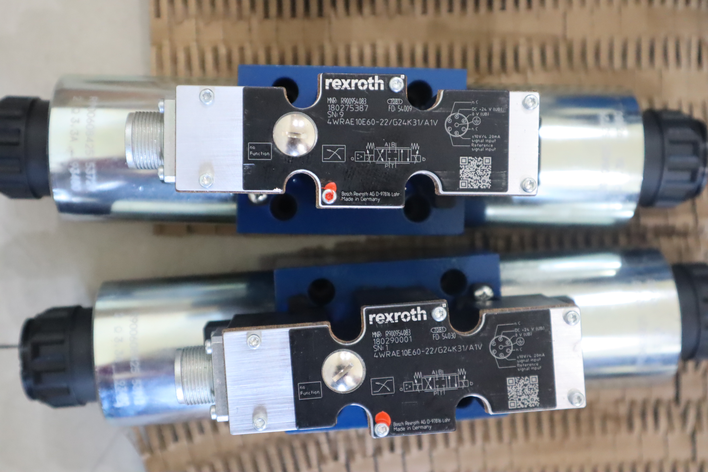 R900958788 3DREPE6C-2X 25EG24N9K31/A1M 00 REXROTH力士乐比例阀