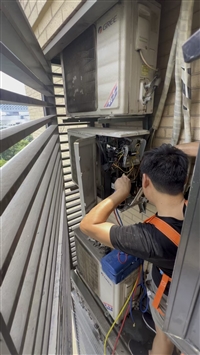 东阳市净态环保空调维修 柜机空调拆装 中央空调维修加弗利氧
