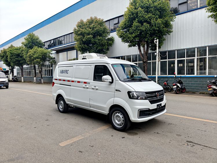 金杯小海狮面包冷藏车 药品医药疫苗双温冷链运输车