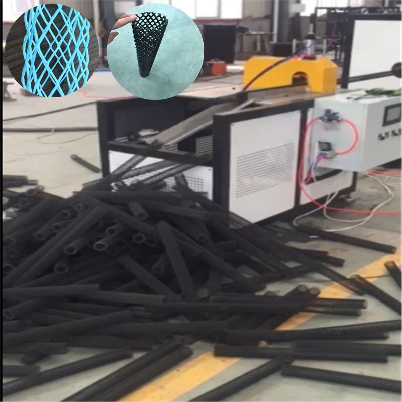 青岛科杰 24小时生产 漆雾滤芯支撑网管设备  效率高 省时省力