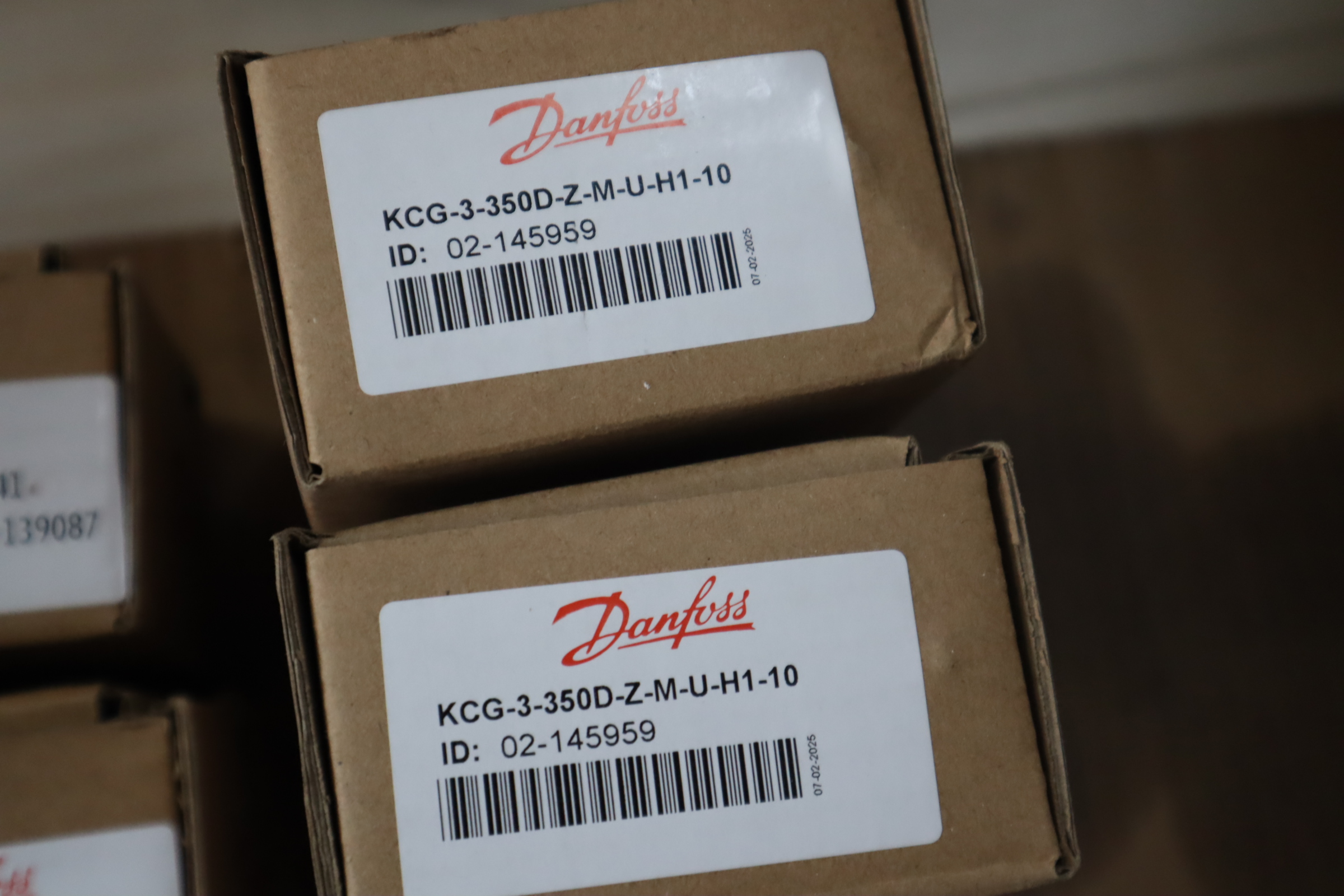 KCG-3-350D-Z-M-U-H1-10 02-145959 威格士VICKERS丹佛斯DANFOSS