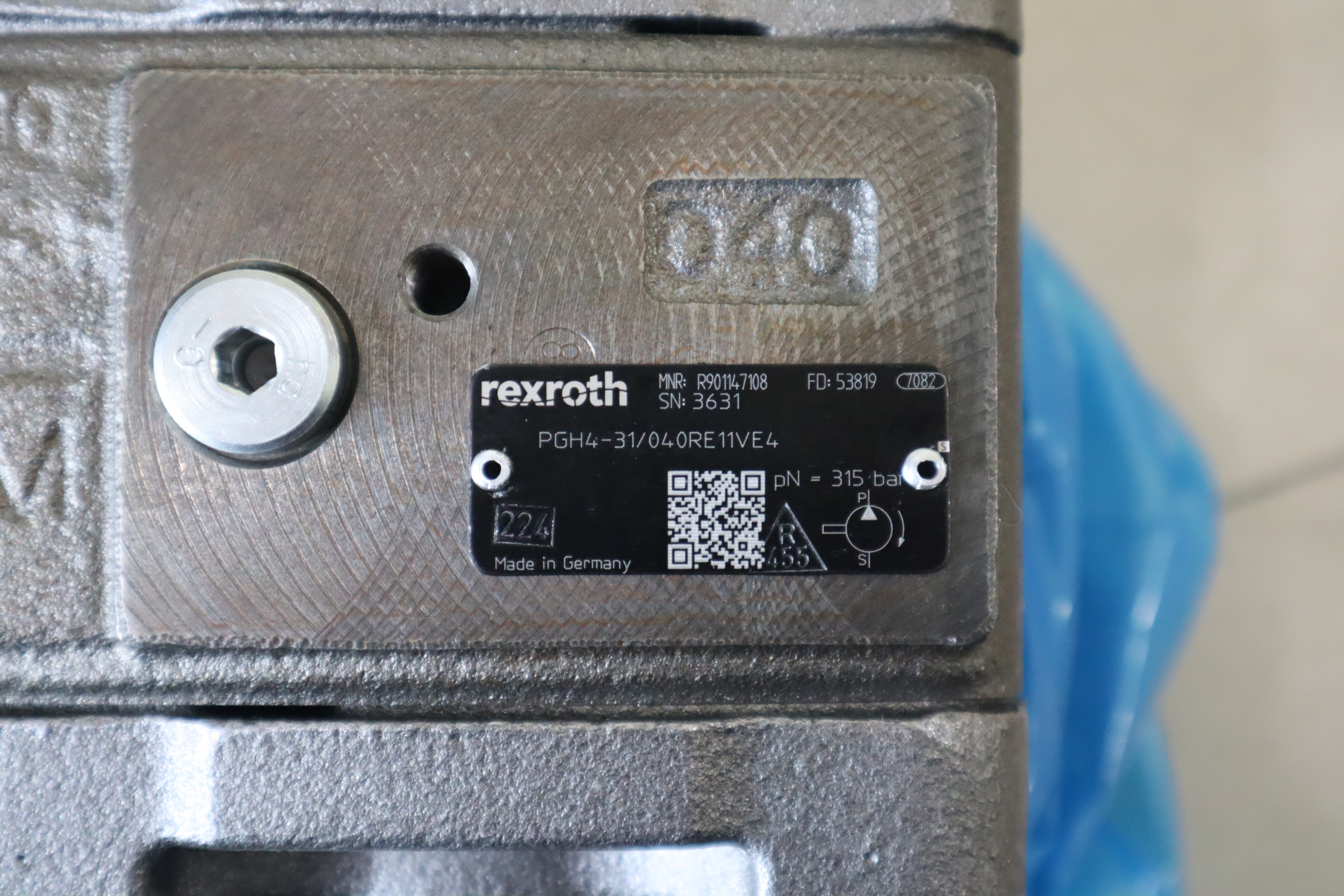 R901147108 PGH4-3X/040RE11VE4 PGH4-32/040RE11VE4 力士乐齿轮泵