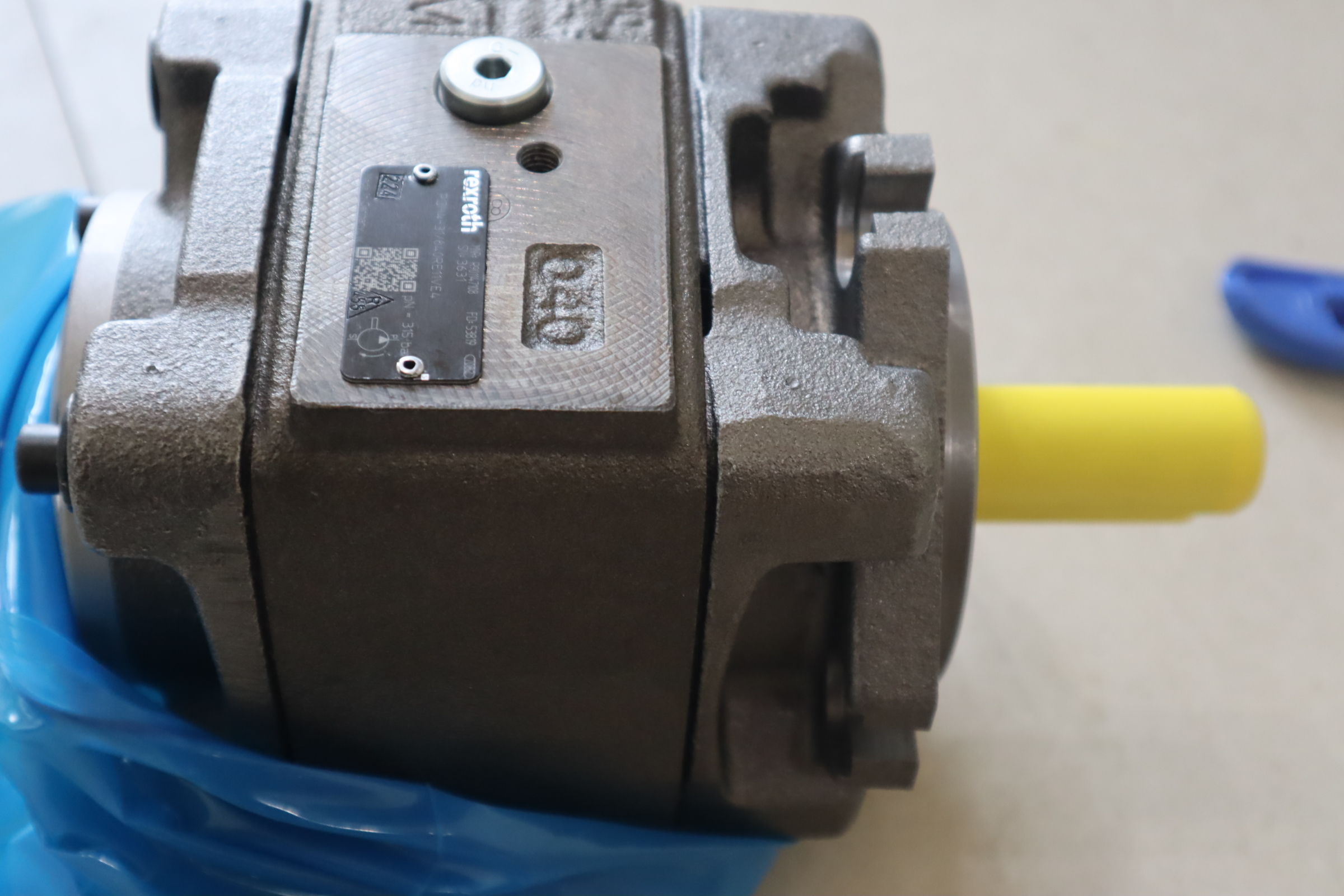 R901147108 PGH4-3X/040RE11VE4 PGH4-32/040RE11VE4 力士乐齿轮泵