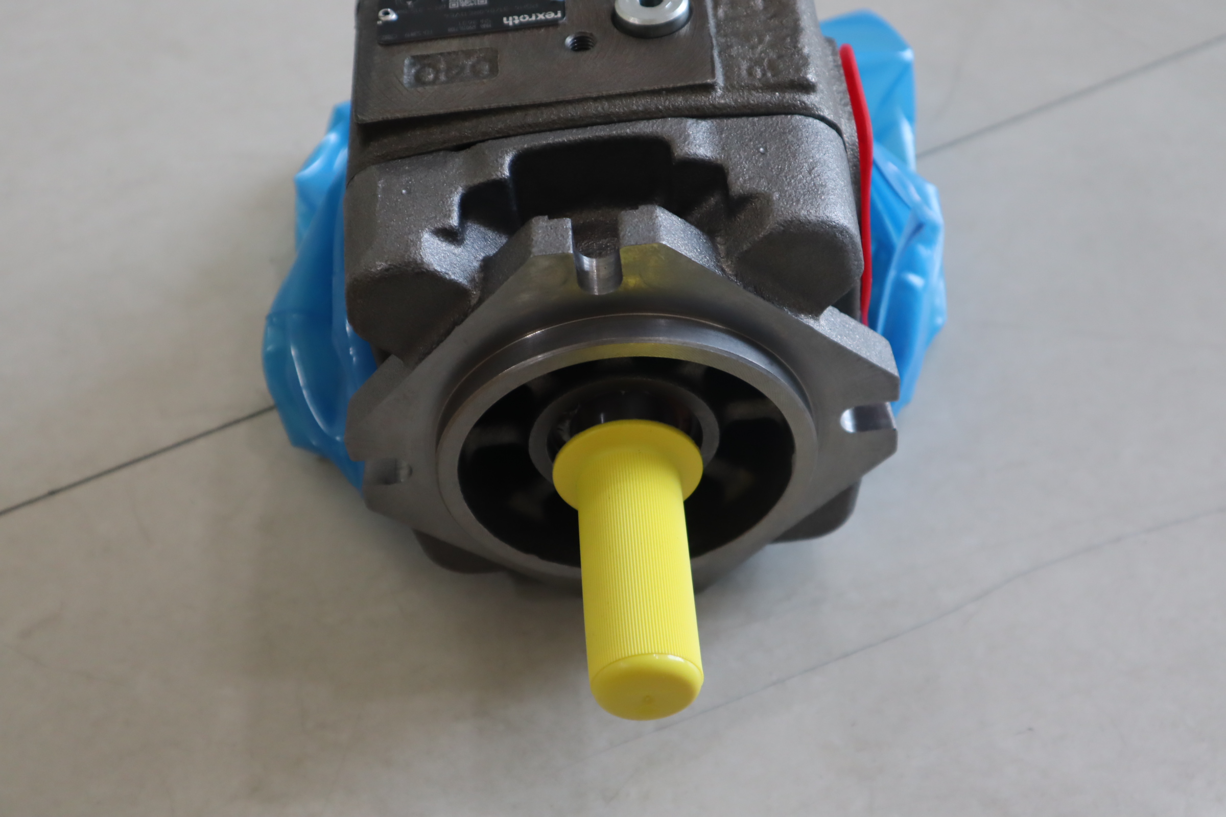 R901147108 PGH4-3X/040RE11VE4 PGH4-32/040RE11VE4 力士乐齿轮泵