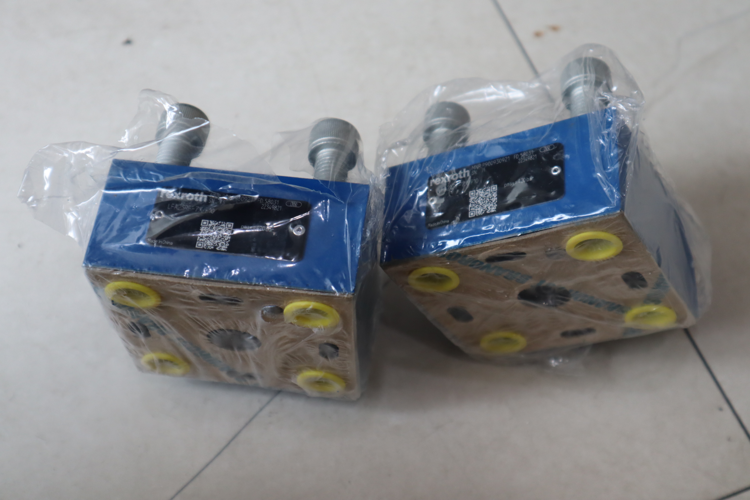 R900930921 LFA25RF-7X/F10 LFA25RF-70/F10  力士乐REXROTH盖板