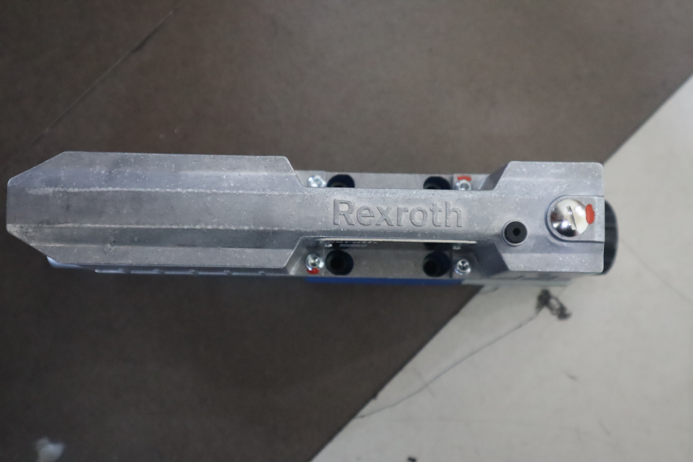 R901496432 4WREE6W32-31/V/24A1 力士乐REXROTH德国比例阀