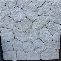 背景墙 白砂岩碎拼石 白色毛边文化石 天然莱姆石马赛克