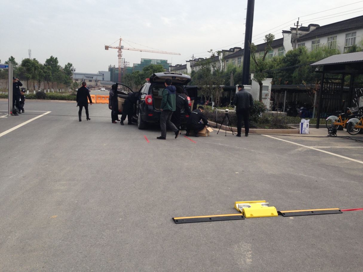 中安高科适应不同车速高效性 高准度新能源车底扫描