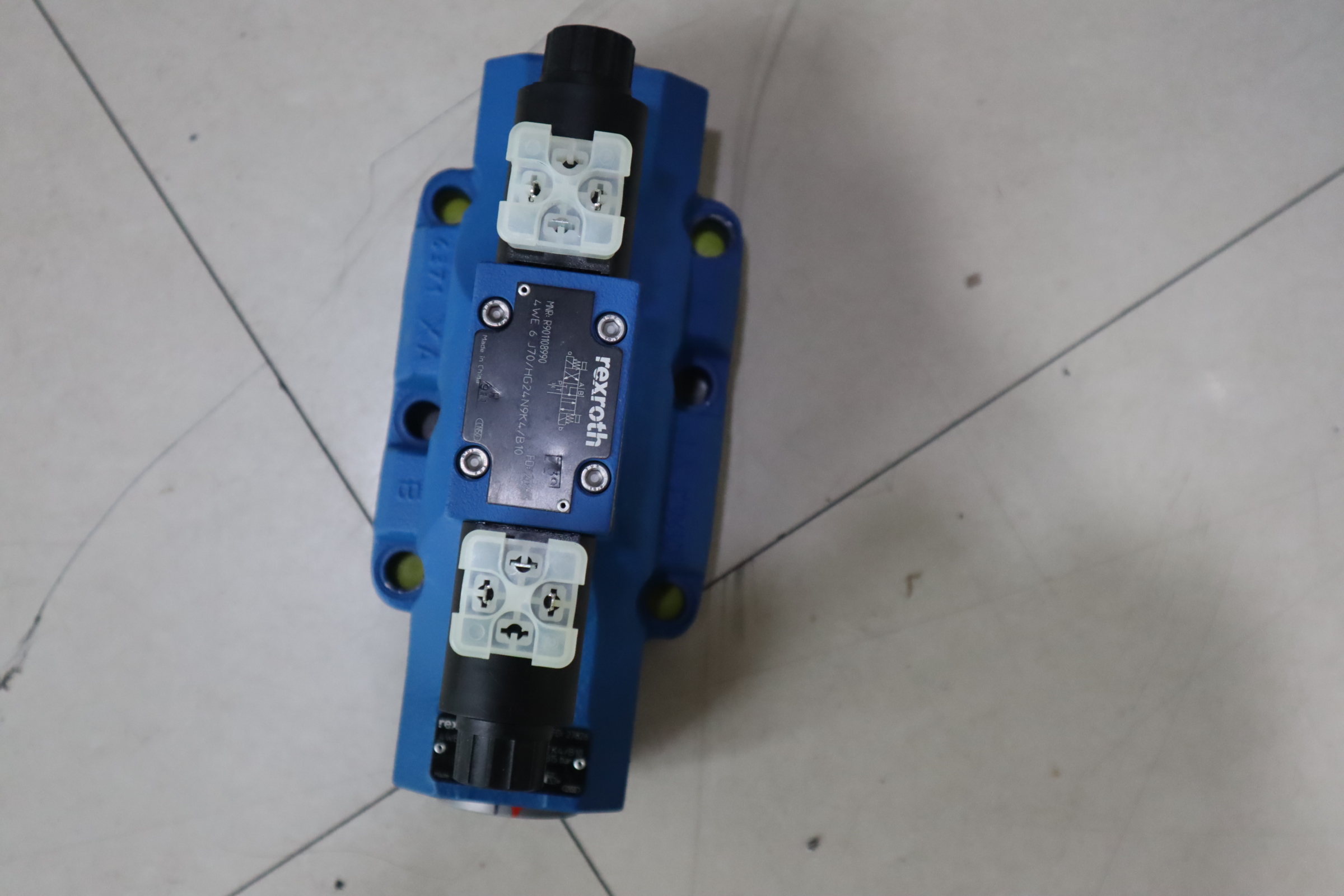 4WEH25J1X/6HG24N9ETK4/B10 R901531183 德国REXROTH力士乐电液阀