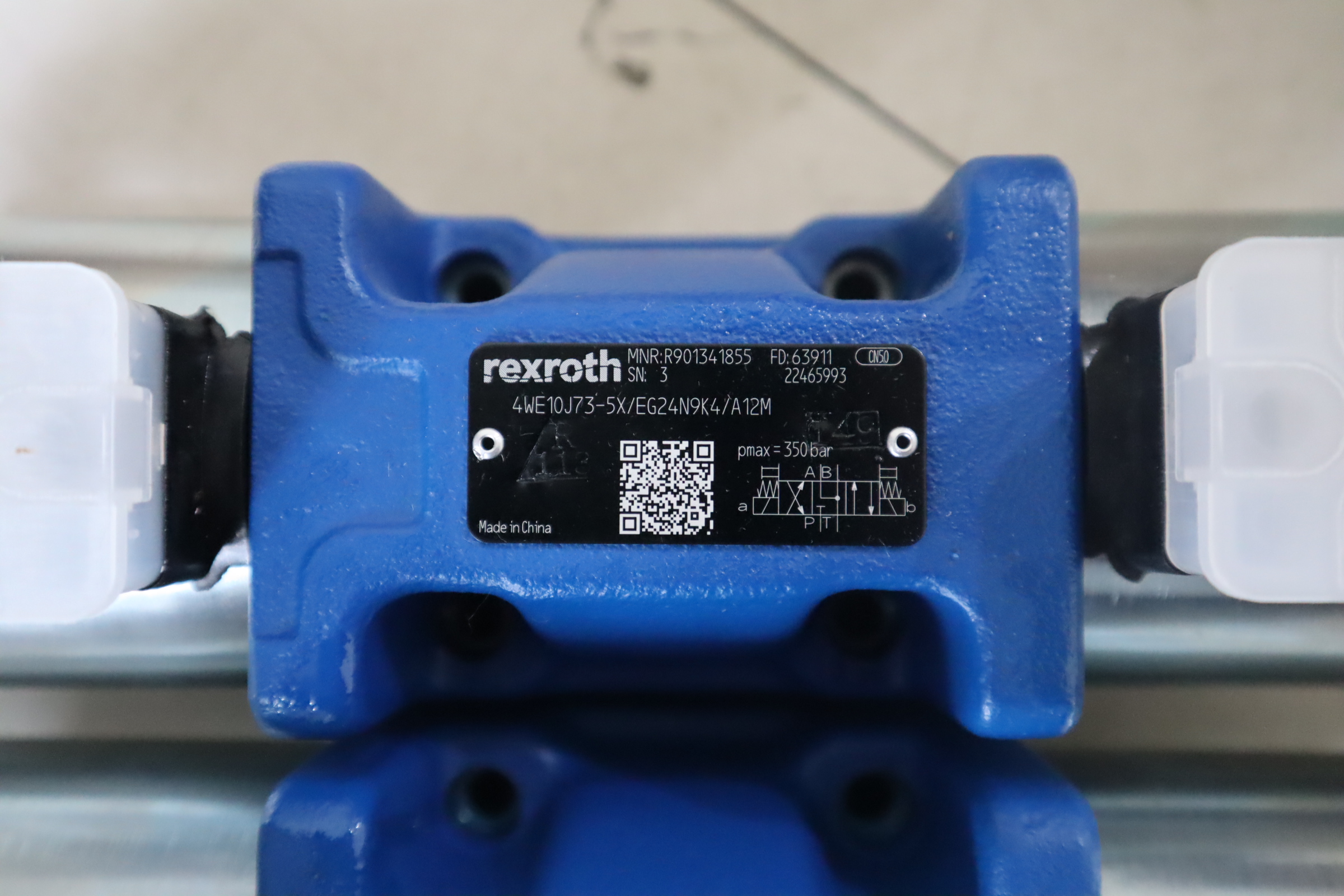 4WE10J73-5X/EG24N9K4/A12M R901341855 德国REXROTH力士乐电磁阀