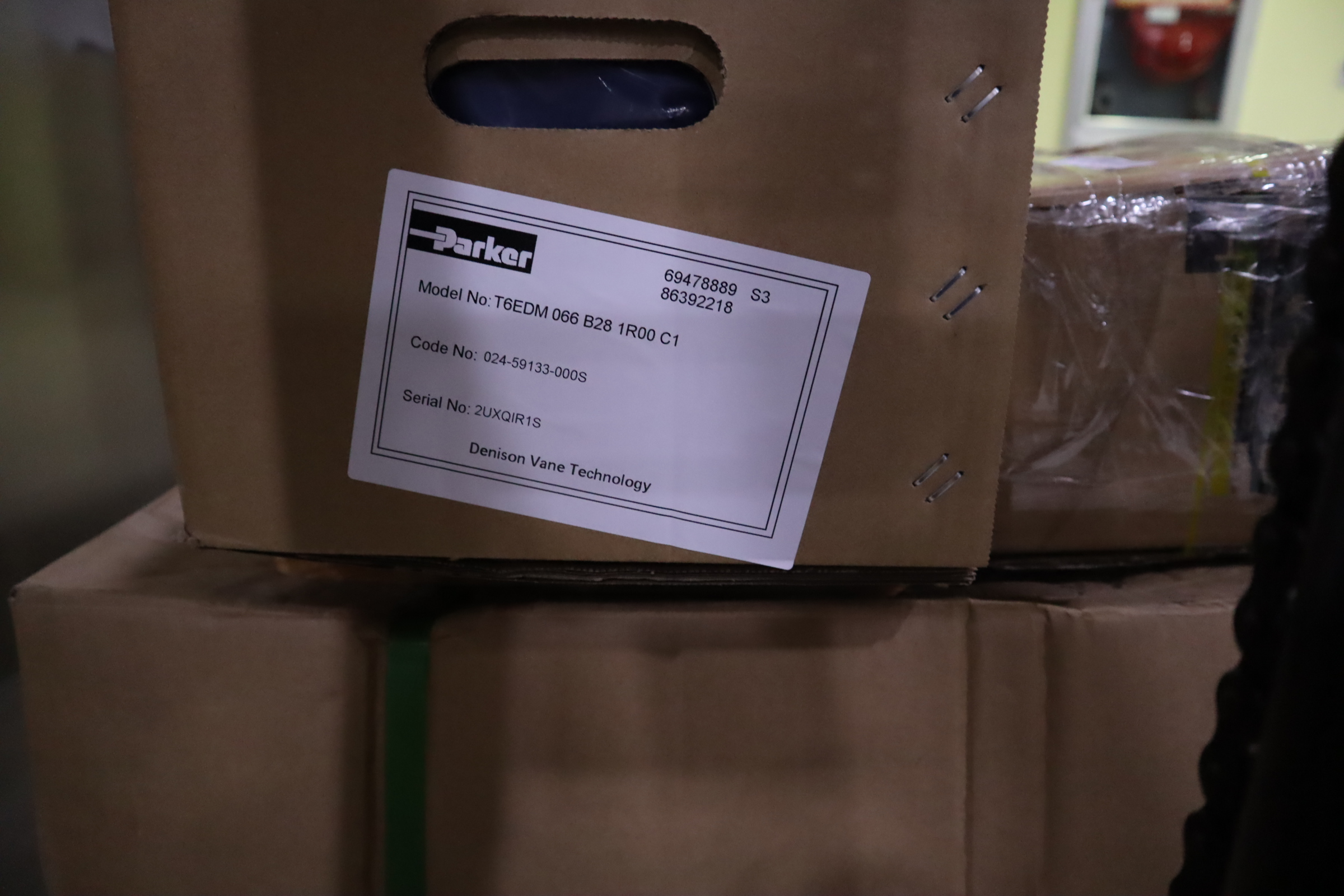 T6EDM 066 B28 1R00 C1 024-59133-000S  美国PARKER派克叶片泵