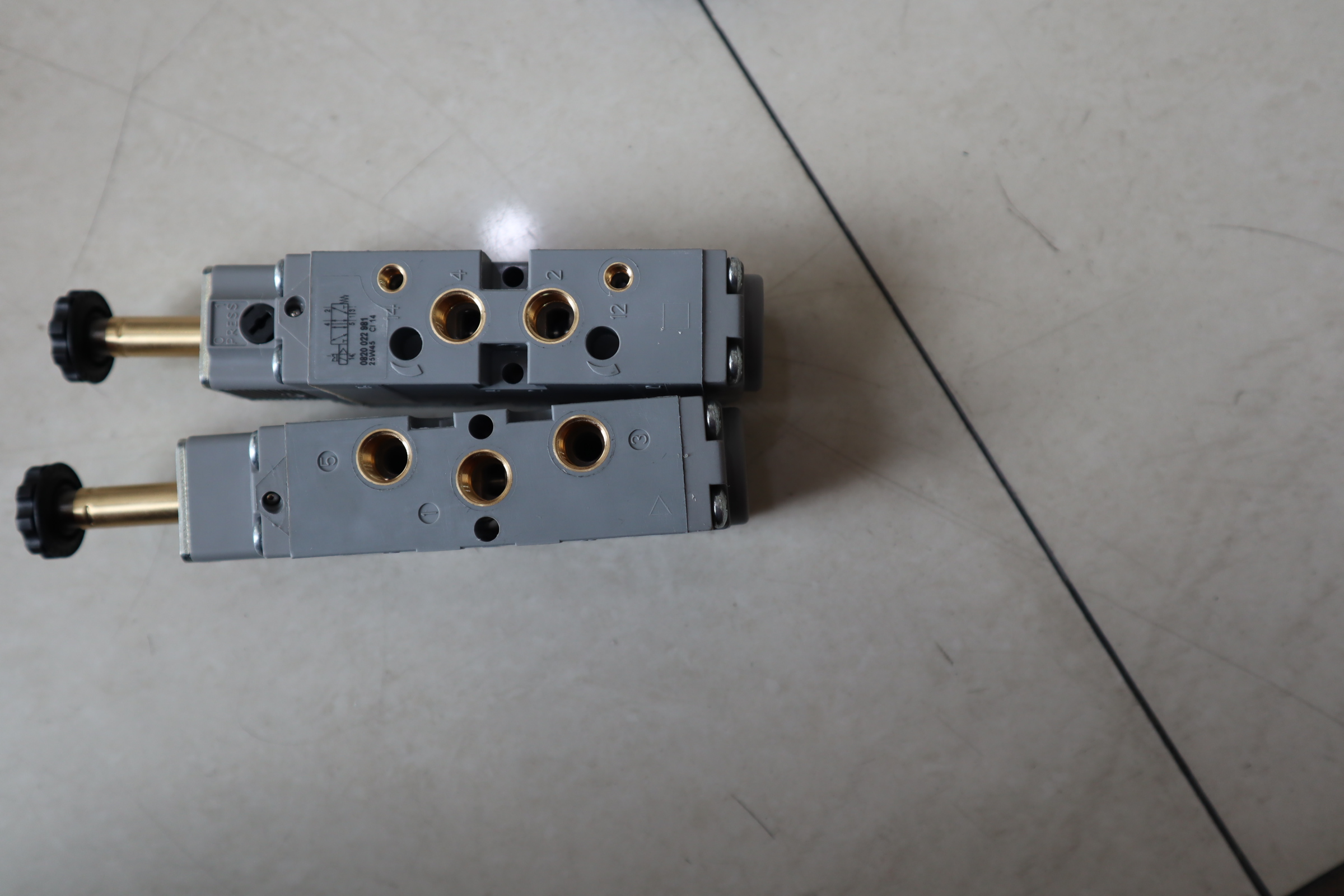 0820022981 CI 14  AVENTICS安沃驰 气动阀