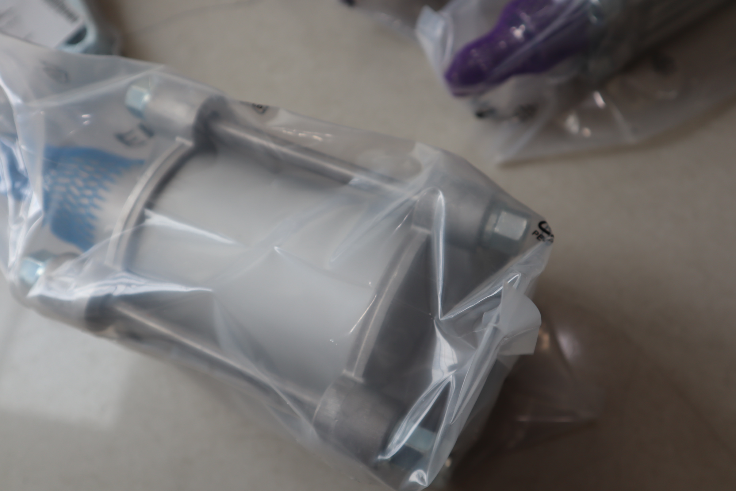 0822345002  TRB 100-0050 AVENTICS安沃驰气缸气动阀