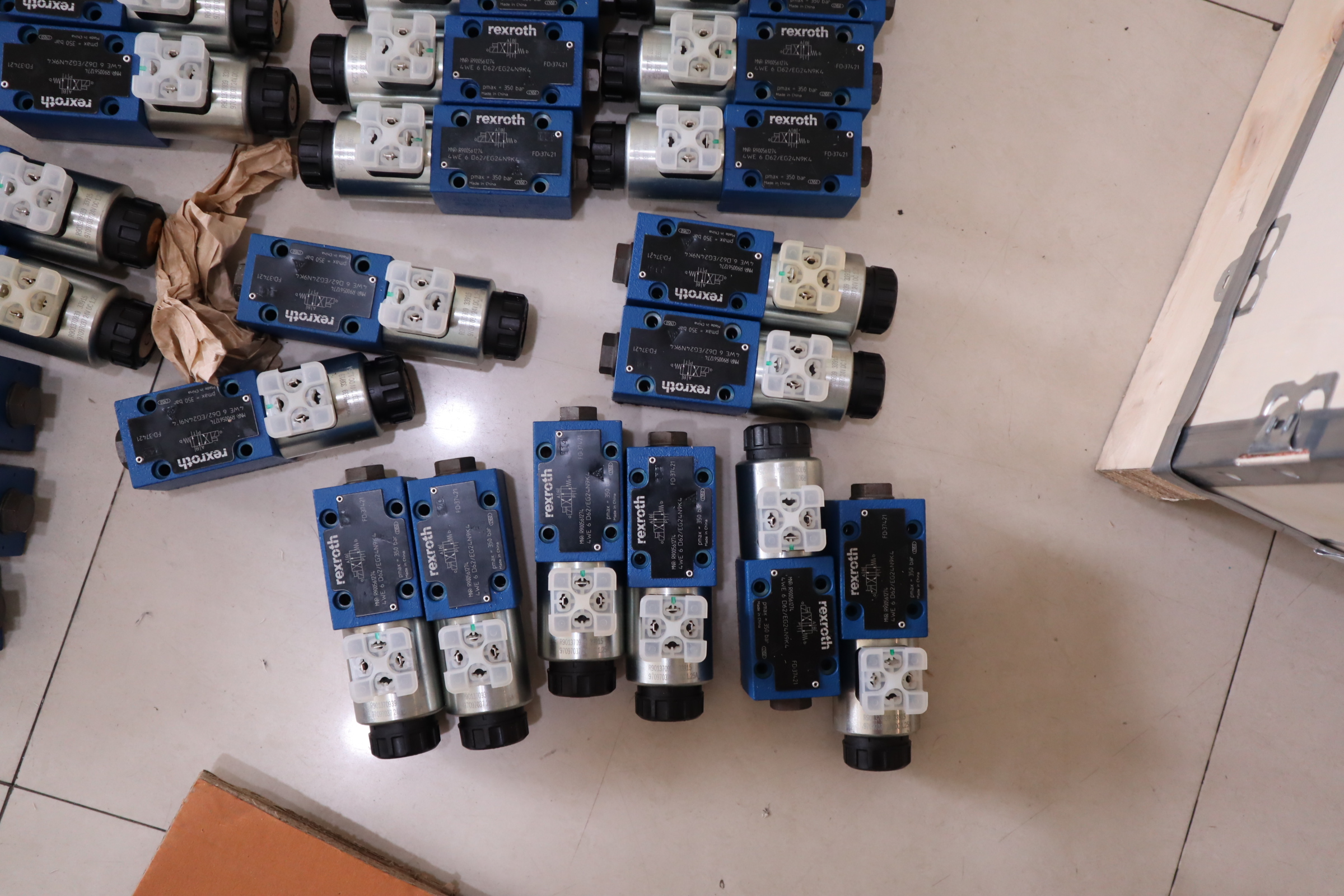 4WE6D62/EG24N9K4 R900561274 4WE6D6X/EG24N9K4 REXROTH力士乐