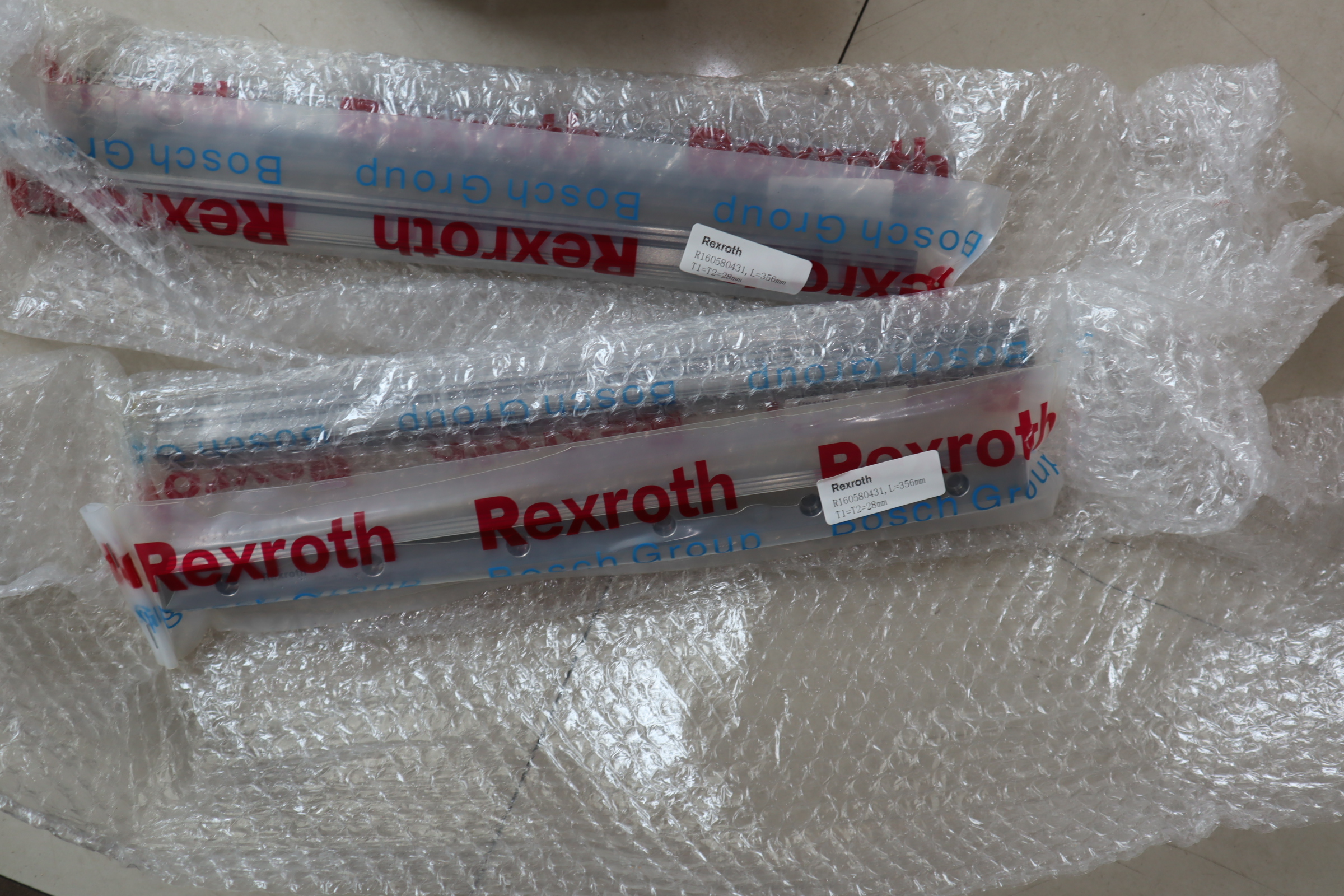 R160580431,L 356mm T1 T2 28mm  德国REXROTH力士乐滑块导轨