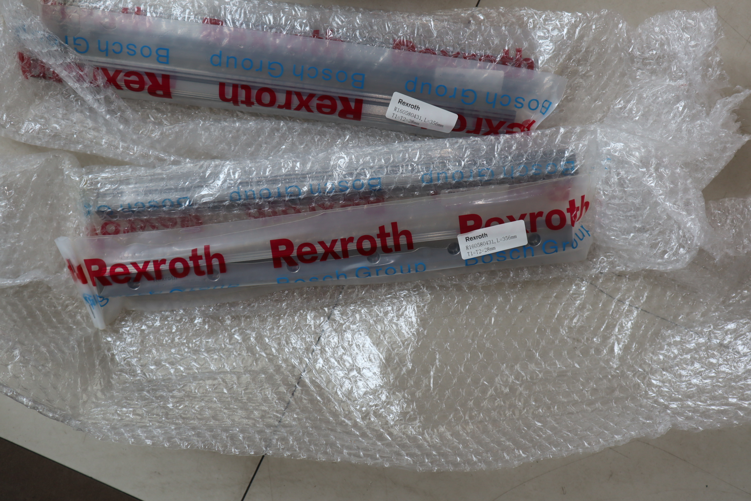 R160580431,L 356mm T1 T2 28mm  德国REXROTH力士乐滑块导轨