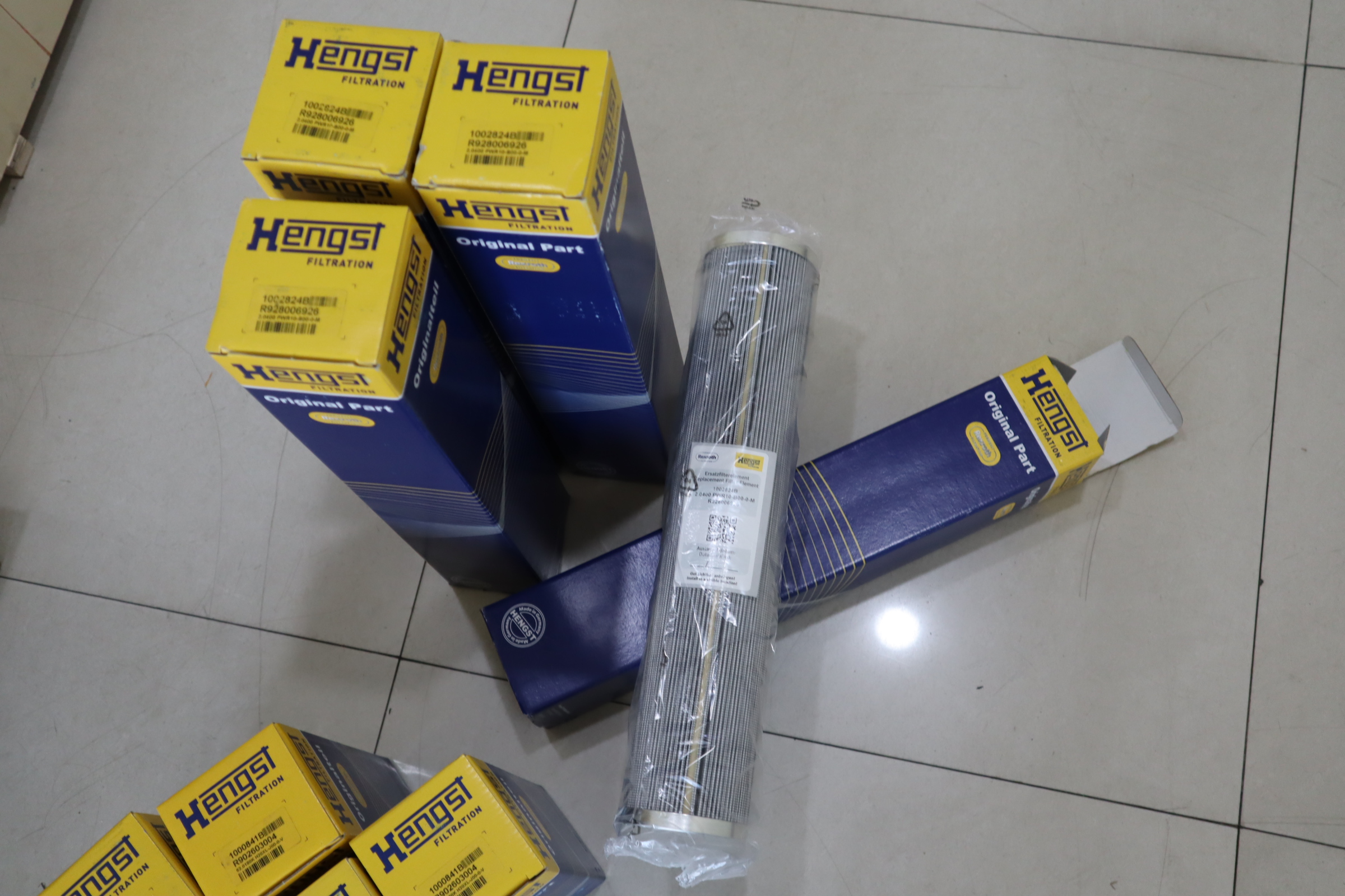 R928006926 2.0400 PWR10-B00-0-M 1002824B 汉格斯特HENGST滤芯