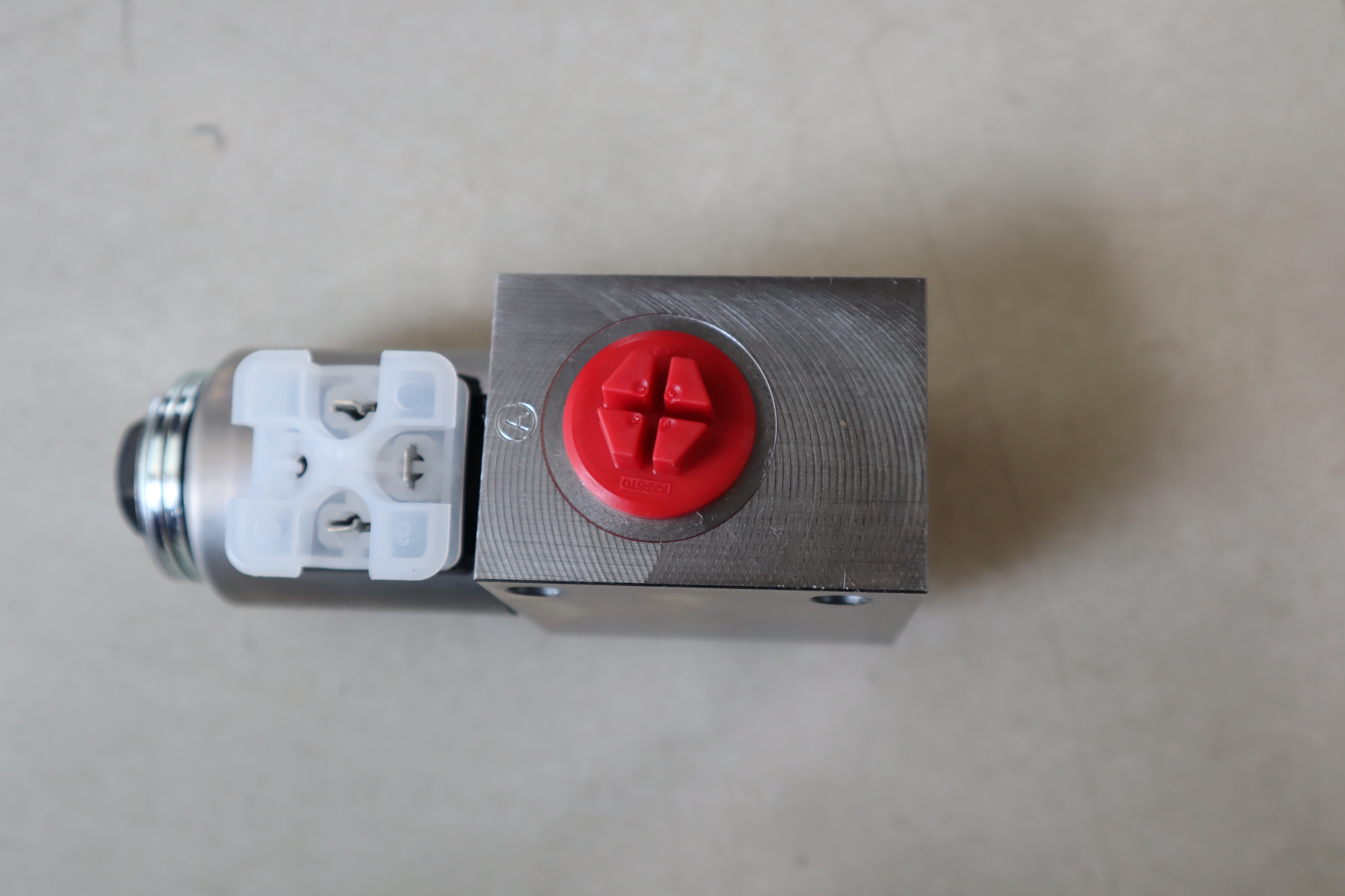 BVE 3 R-X 24-1/2 6958038200 德国HAWE哈威换向阀