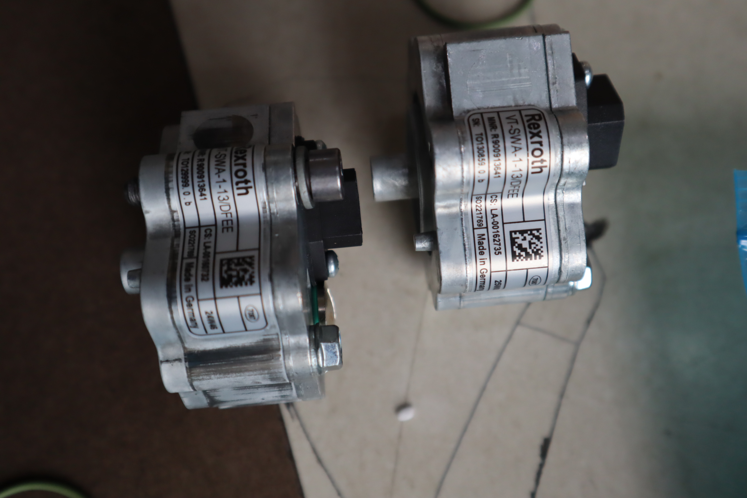 VT-SWA-1-1X/DFEE R900913641 德国力士乐REXROTH斜盘 摆角传感器