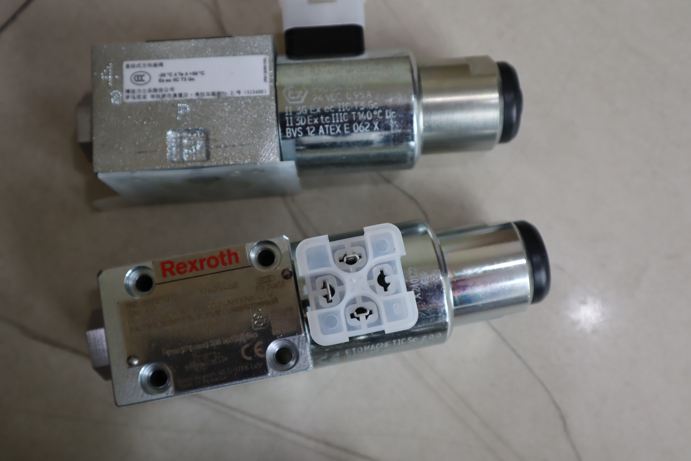 R901271232  M-3SED6CK15/350CG24N9XNK4/V  力士乐REXROTH