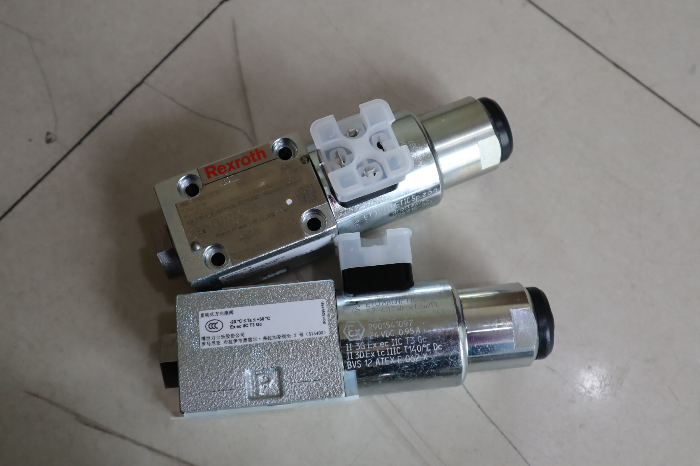 R901271232  M-3SED6CK15/350CG24N9XNK4/V  力士乐REXROTH