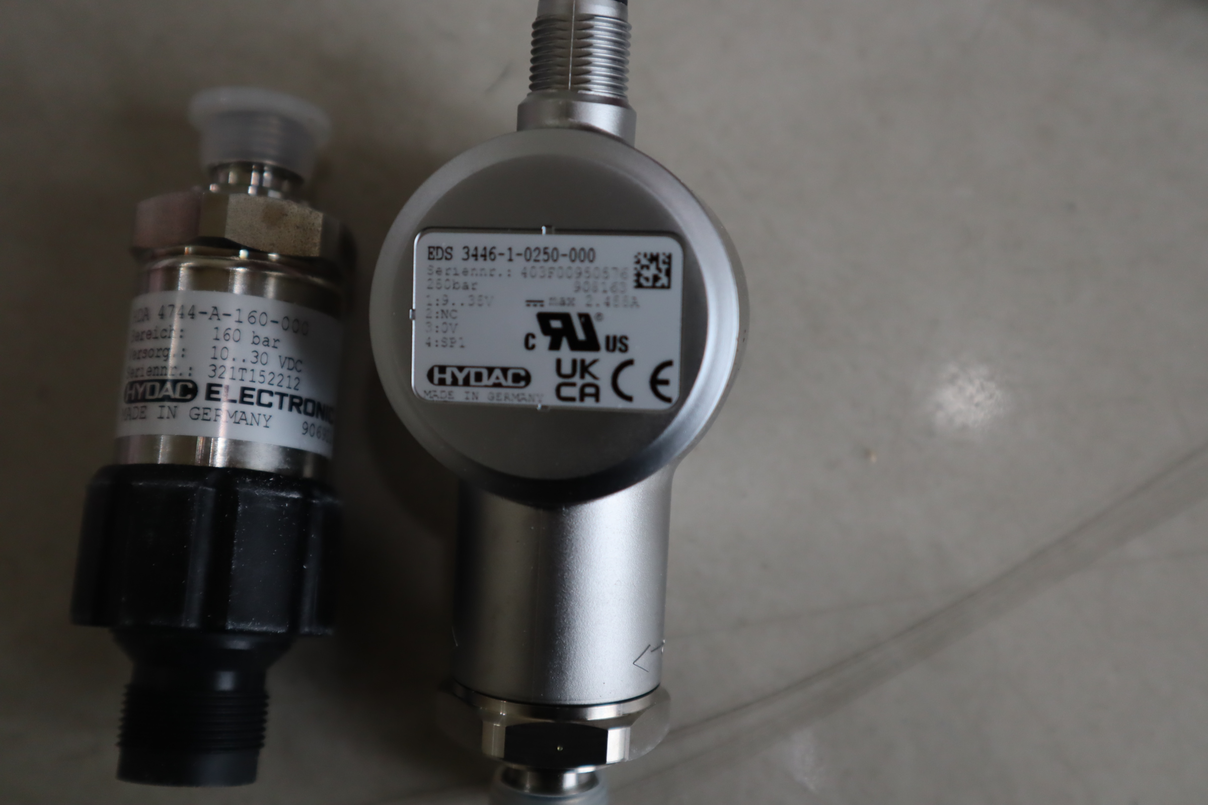 HDA4744-A-1 德国HYDAC贺德克压力温度传感器