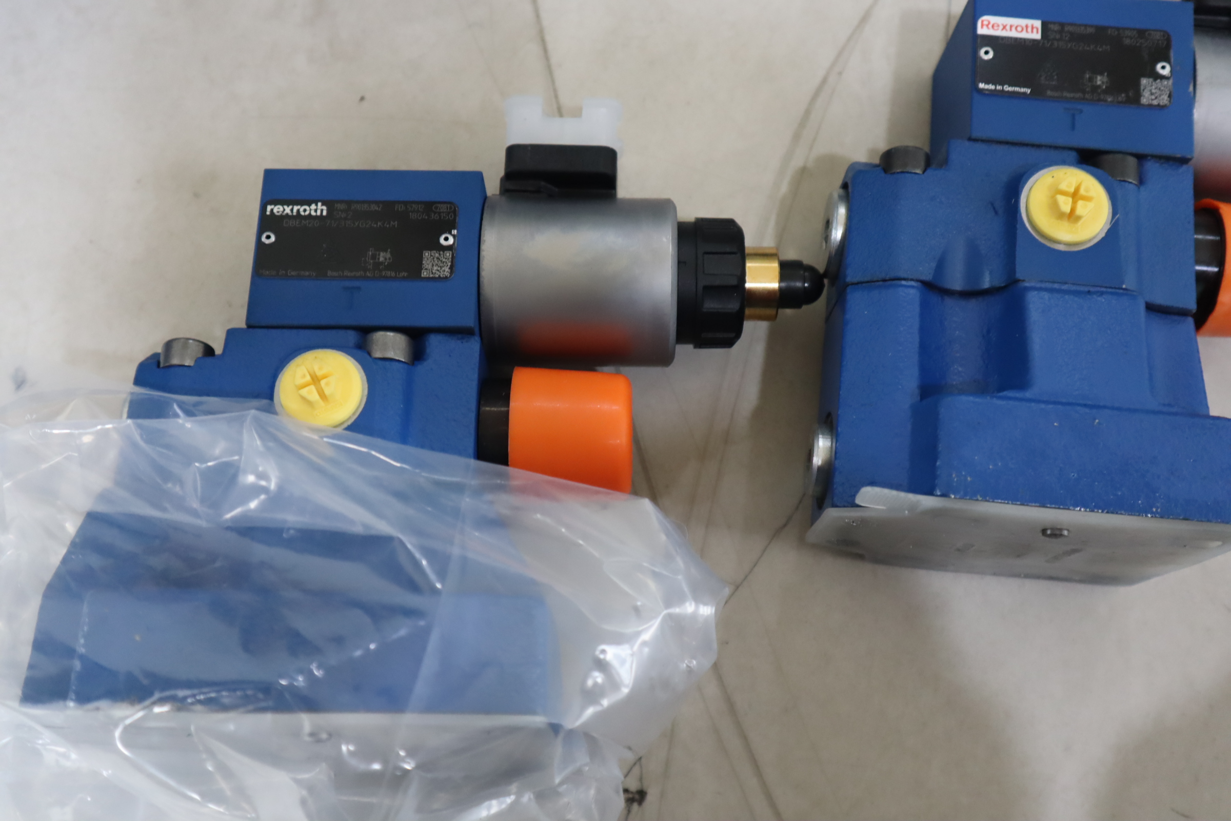 R901335399 DBEM10-7X/315YG24K4M 德国力士乐REXROTH比例溢流阀
