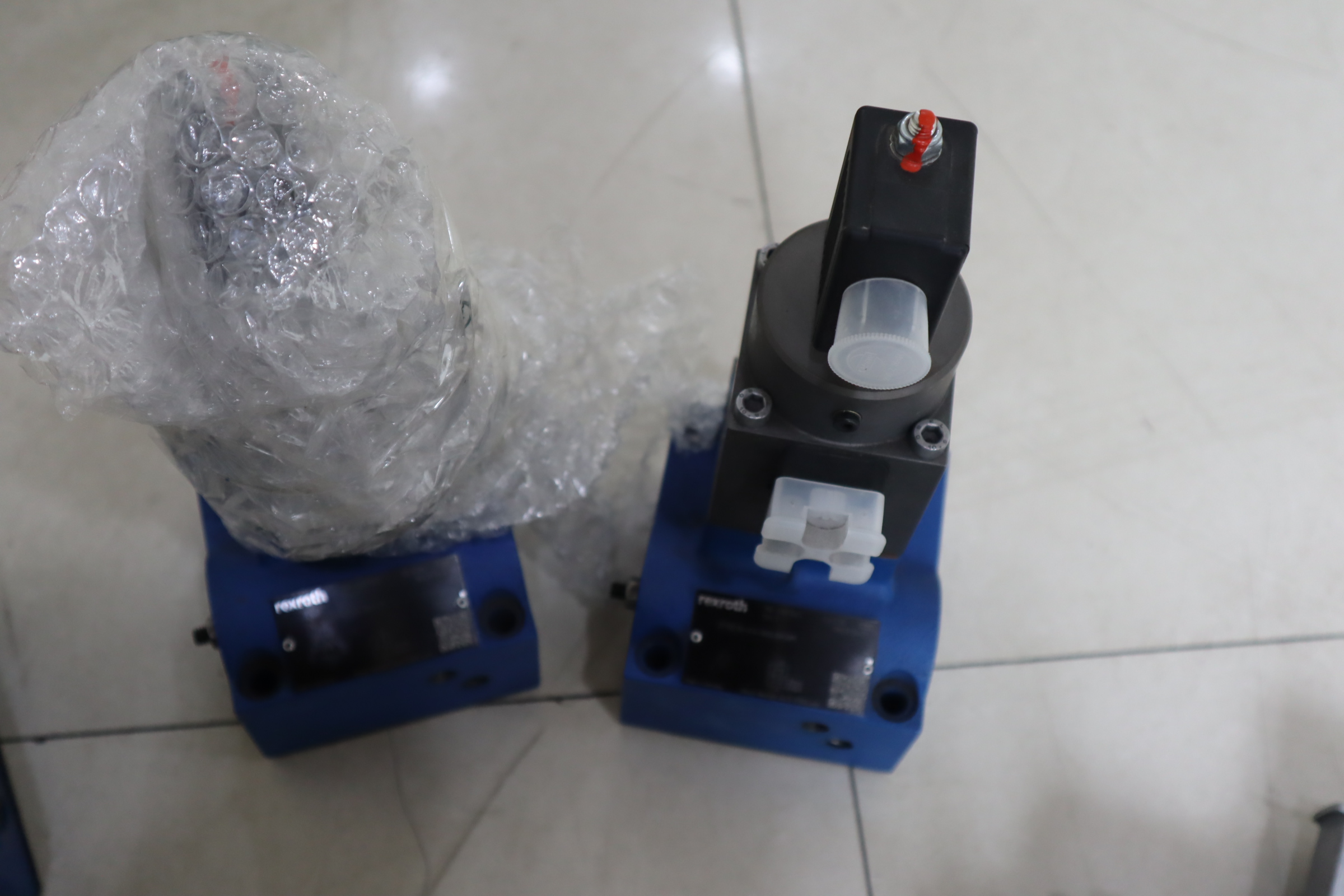 R900915814 2FRE16-42/160LBK4M 德国力士乐REXROTH 流量阀比例阀