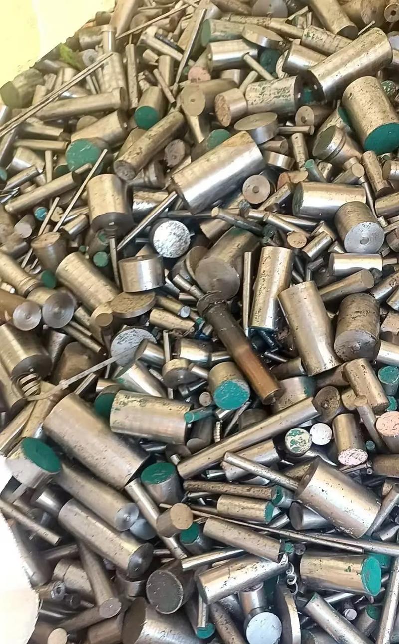 日盛废旧物资 工业 废铁回收 价高同行 本地商家