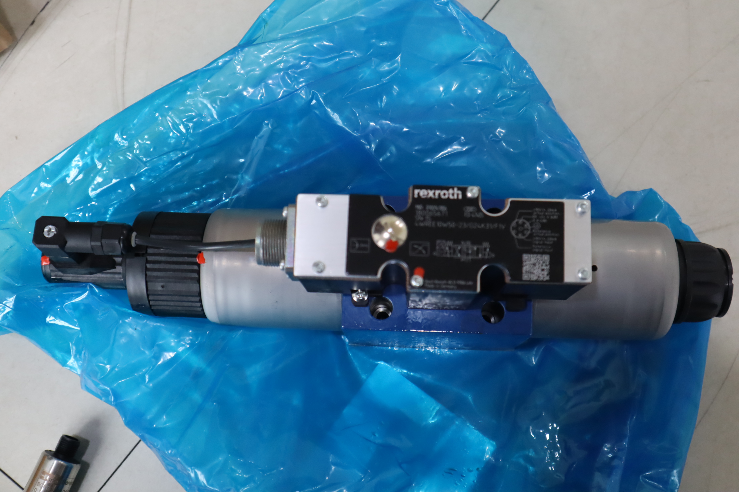 R901559251 3DREA6-20/200G24K31F1M 德国力士乐REXROTH比例阀