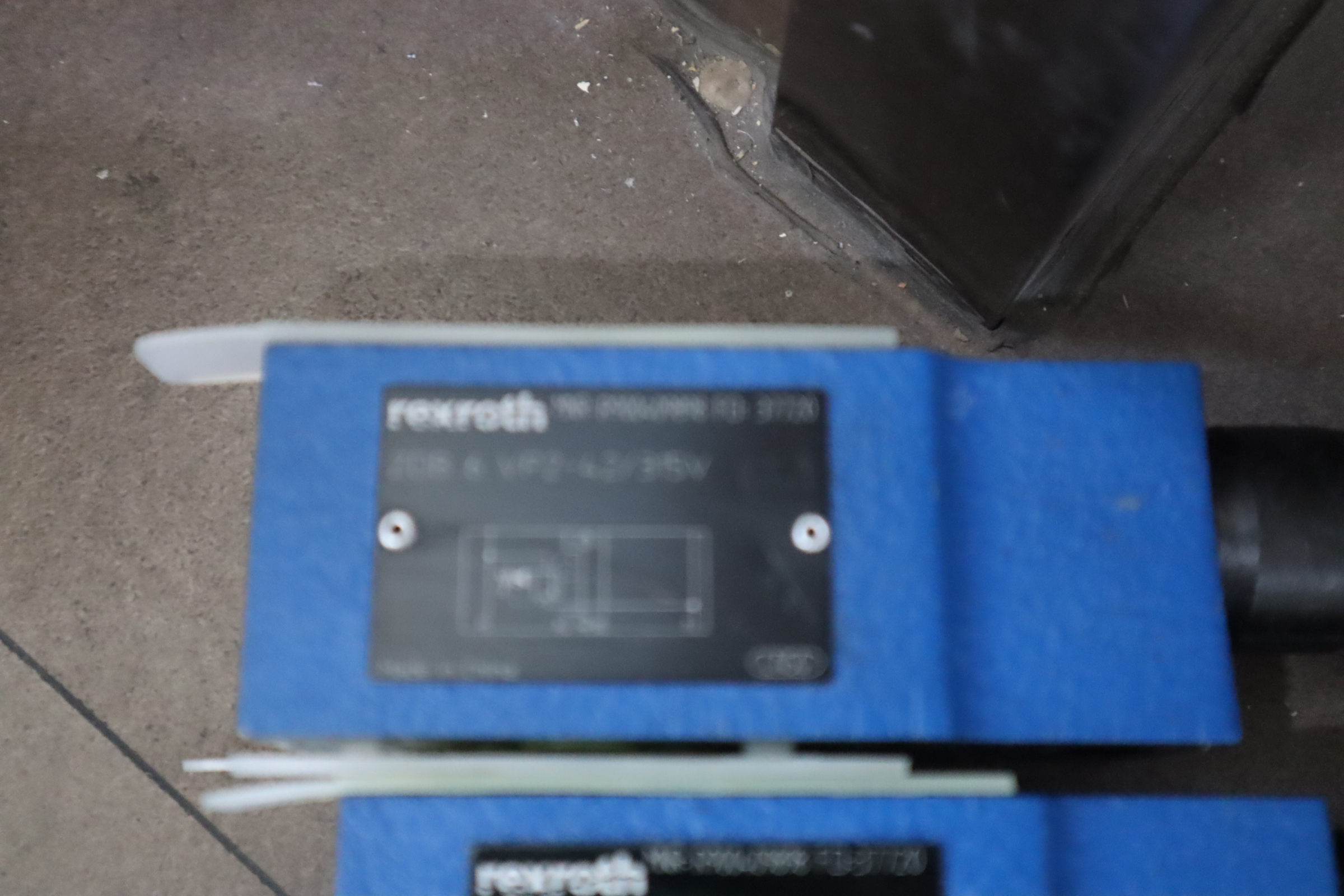 R900409898 ZDB6VP2-40/315V ZDB6VP2-41/315V 力士乐REXROTH