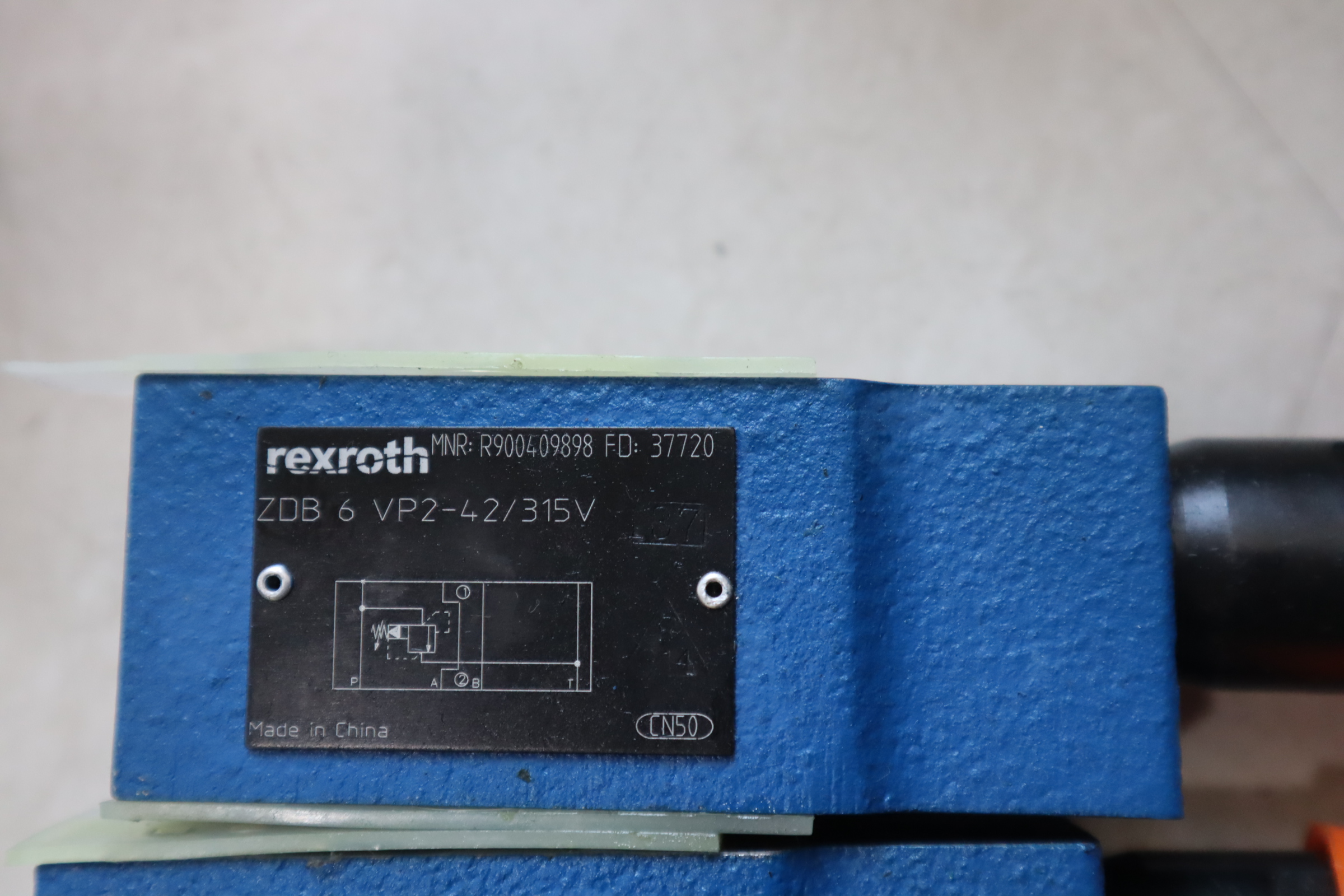 R900409898 ZDB6VP2-40/315V ZDB6VP2-41/315V 力士乐REXROTH
