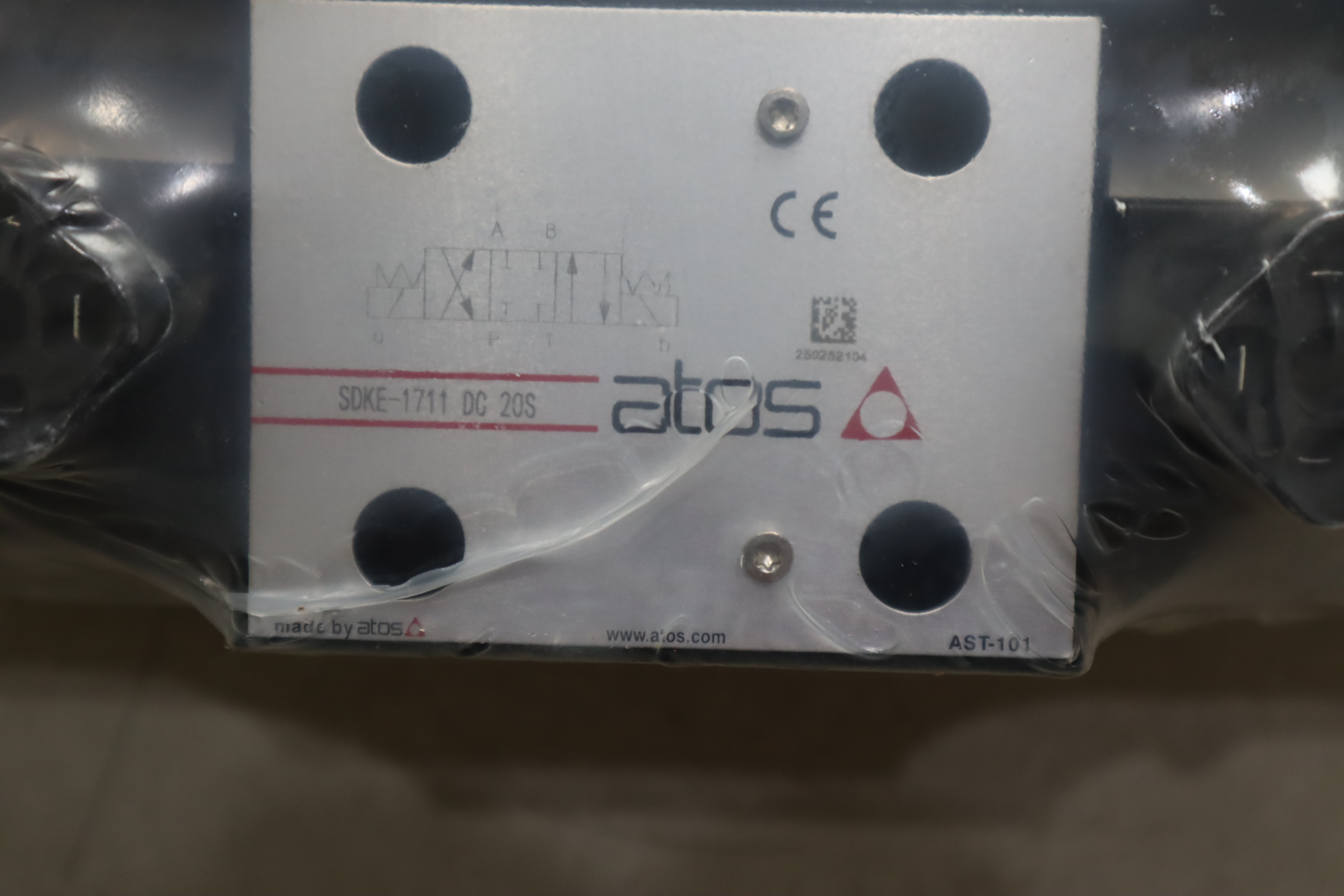 SDKE-1711 DC 20S 24V DC AST-101 意大利阿托斯ATOS电磁阀