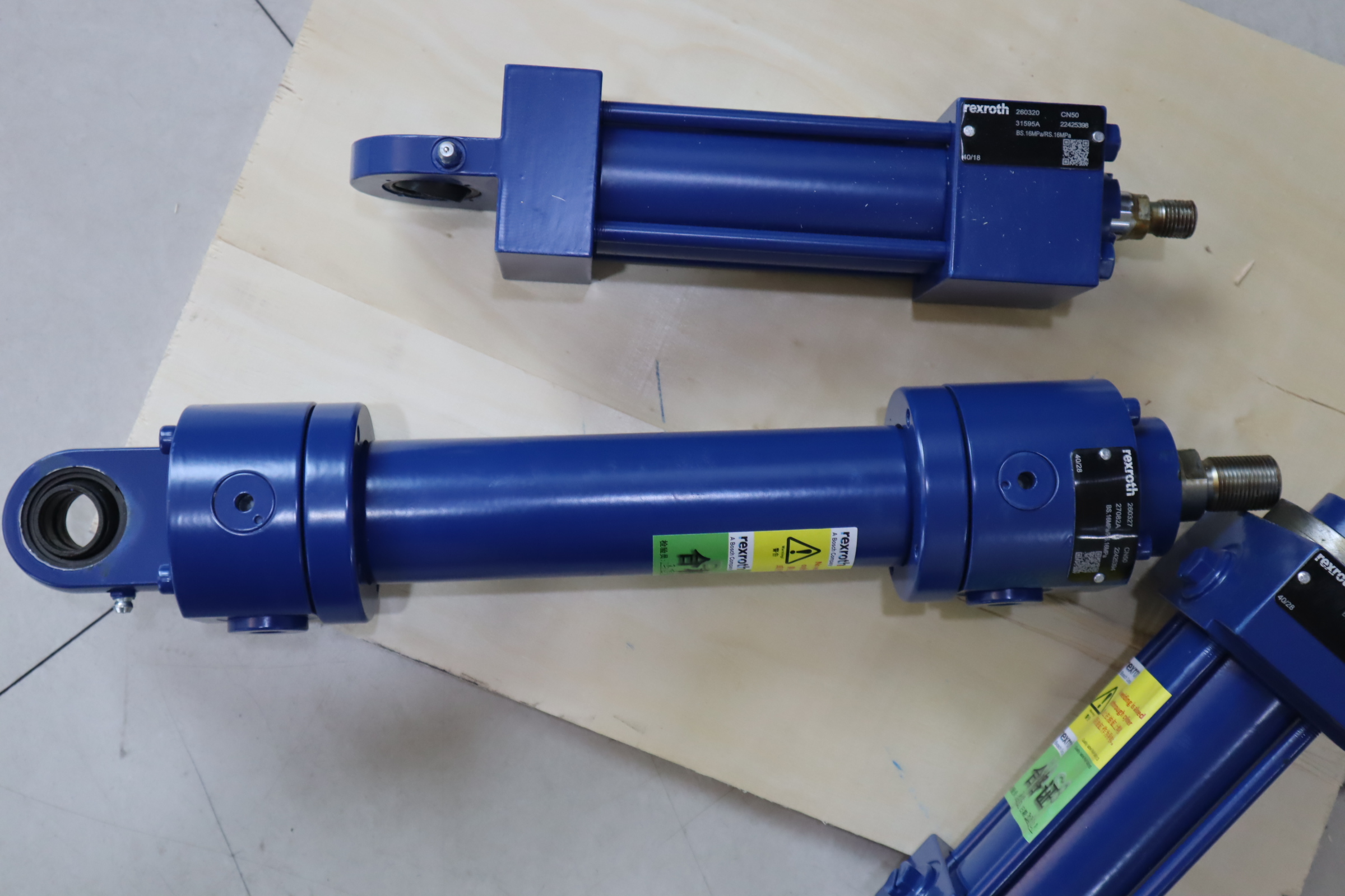260321 33244A CN50 22425393 40/28 BS.16MPa/RS.16MPa 力士乐