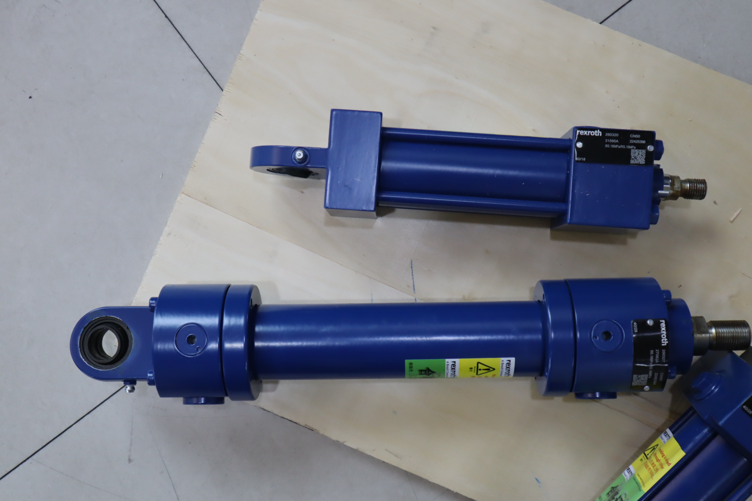 260321 33244A CN50 22425393 40/28 BS.16MPa/RS.16MPa 力士乐