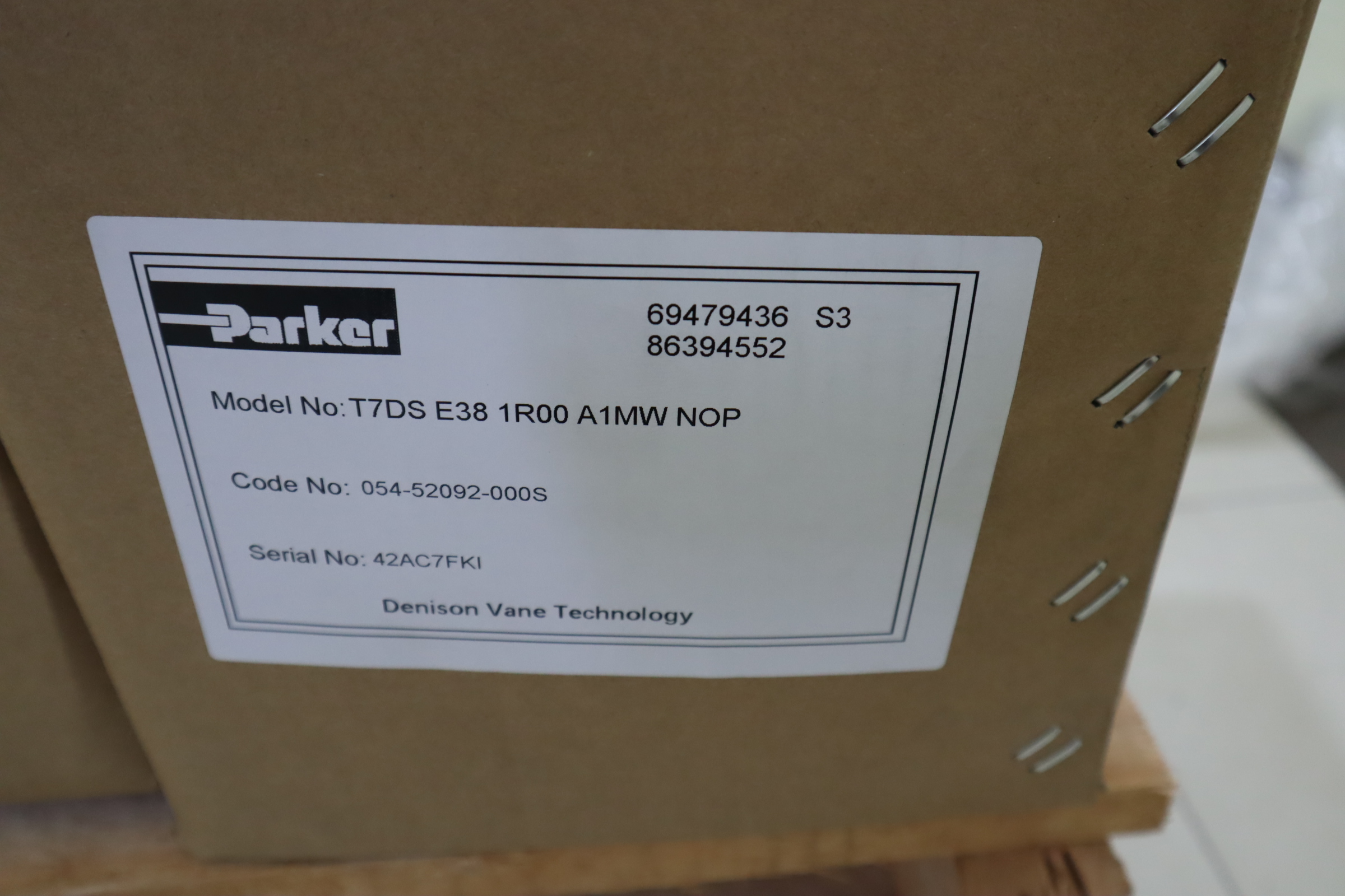 T7DS E42 1R02 A1MW 054-49779-002S 派克PARKER丹尼逊DENISON