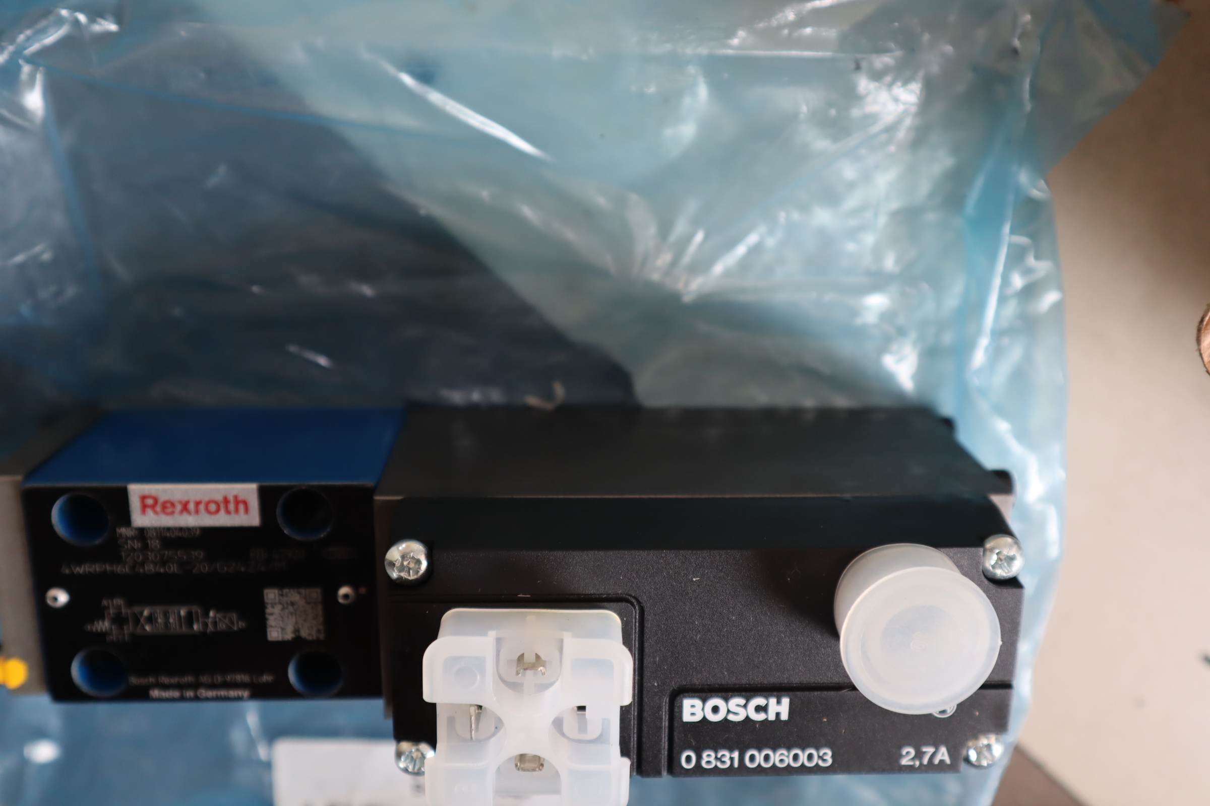 4WRPH6C4B40L-2X/G24Z4/M 0811404039 德国REXROTH力士乐比例阀