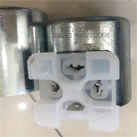 REXROTH液压比例阀R901411433  4WRPEH10C4B100L-3X/M/24A1