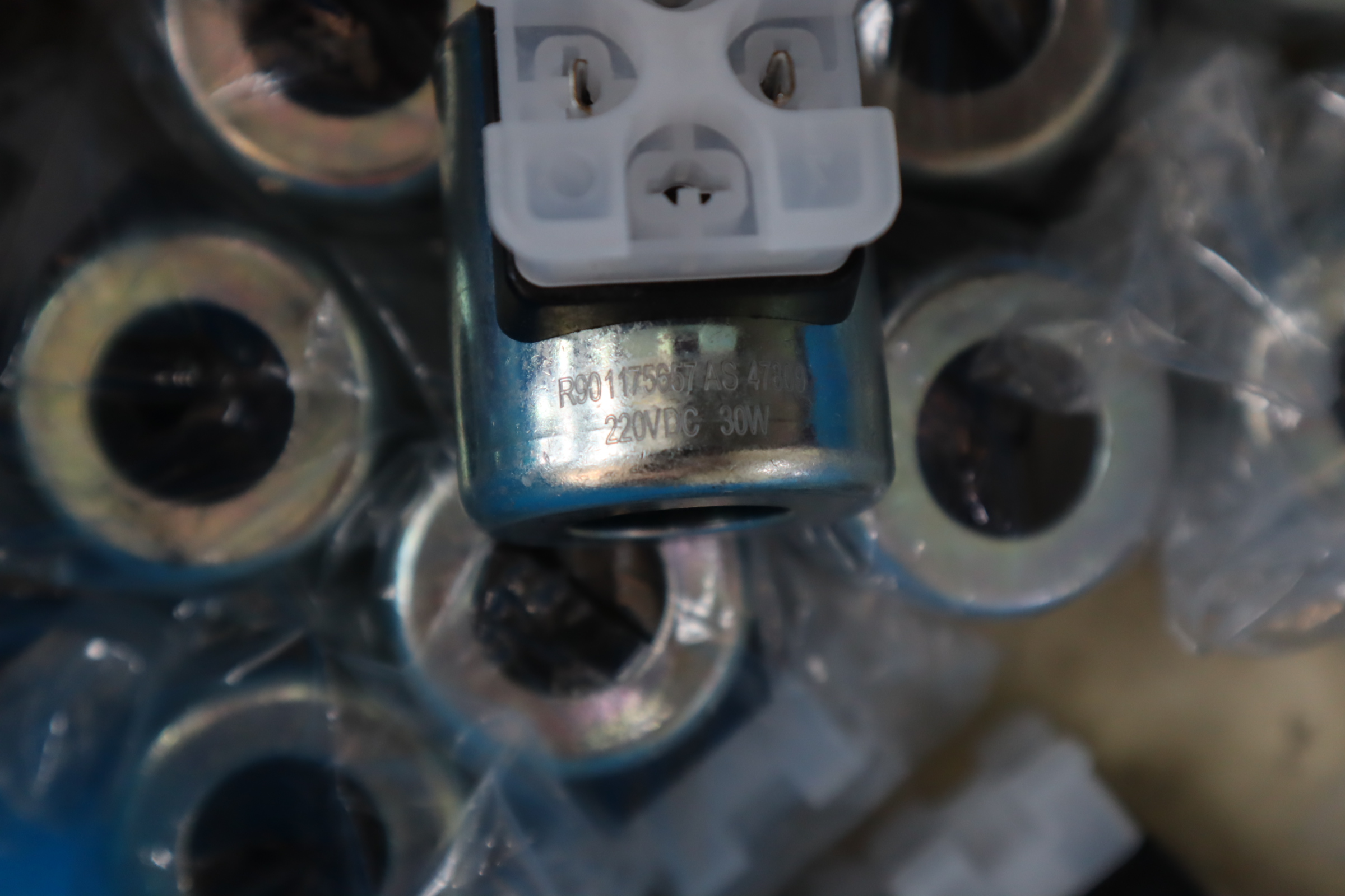  R901175657 AS 220VDC 30 德国REXROTH力士乐电磁阀线圈