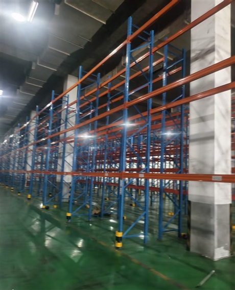 second-hand shelves