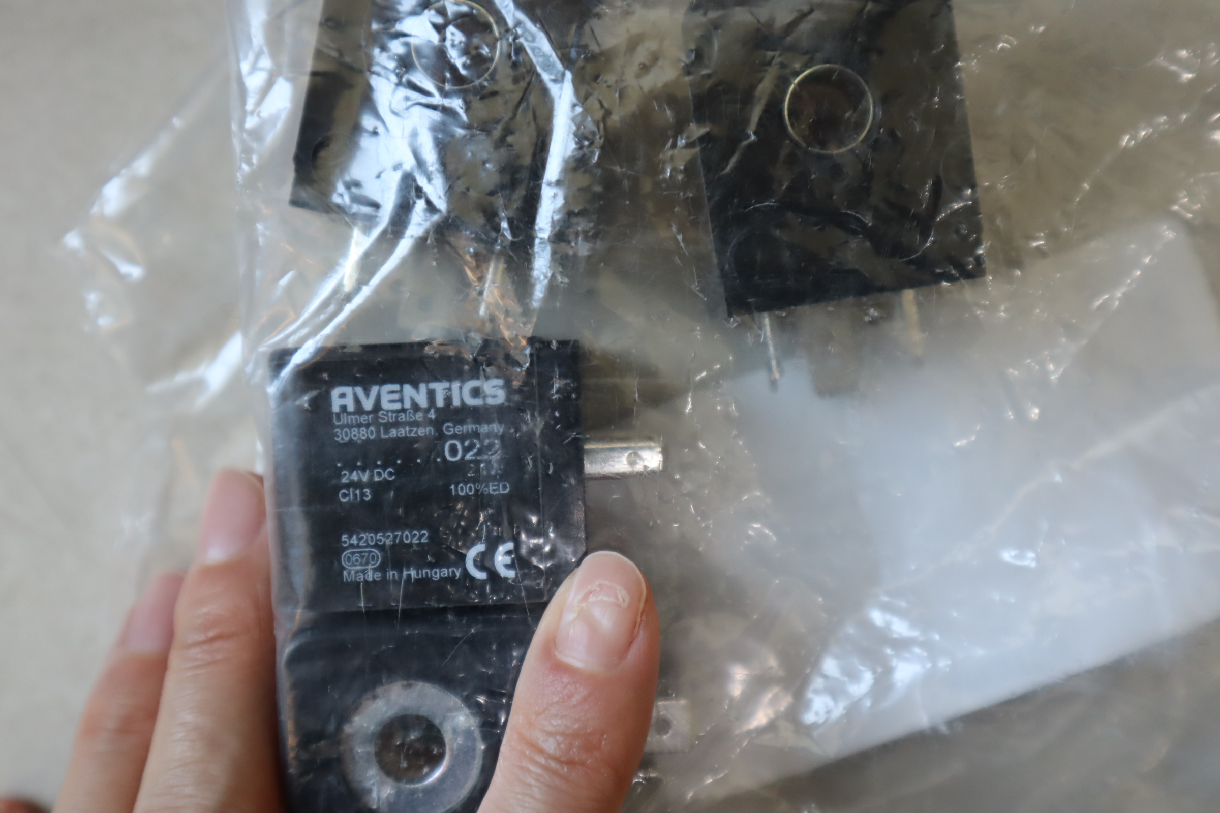 5420527022 2750152310 德国安沃驰AVENTICS气动阀
