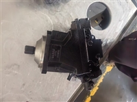 Variable displacement piston pump