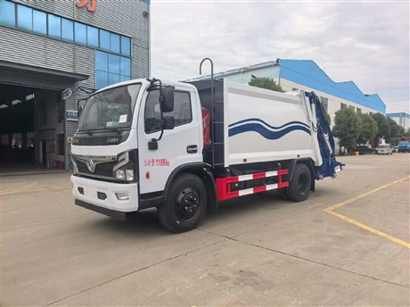 Dongfeng Dorica D6 compression garbage truck, an 8-square urban environmental sanitation and cleaning special vehicle