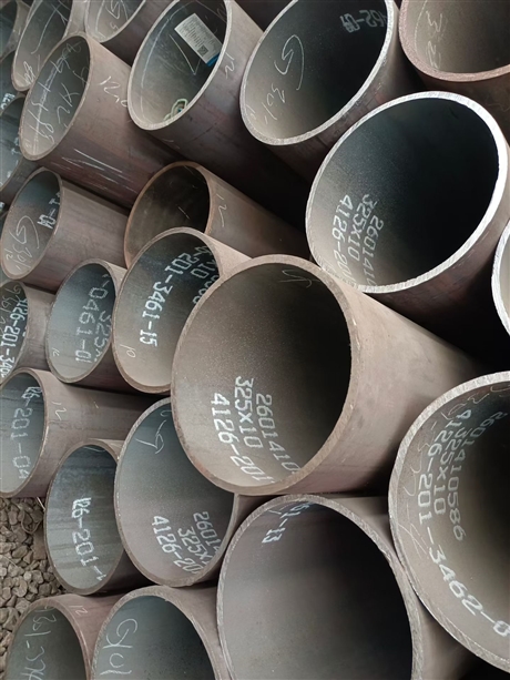 Industrial grade hot-rolled seamless steel pipe structure fluid transport pipeline