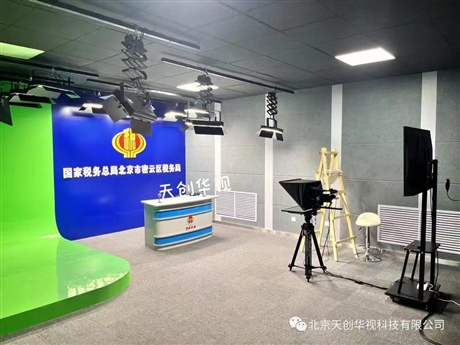 Video legal education promotion live streaming system, studio live streaming guide and push stream integrated machine