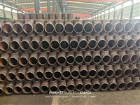 Integrated molding of three-way high-pressure wear-resistant pipeline connectors